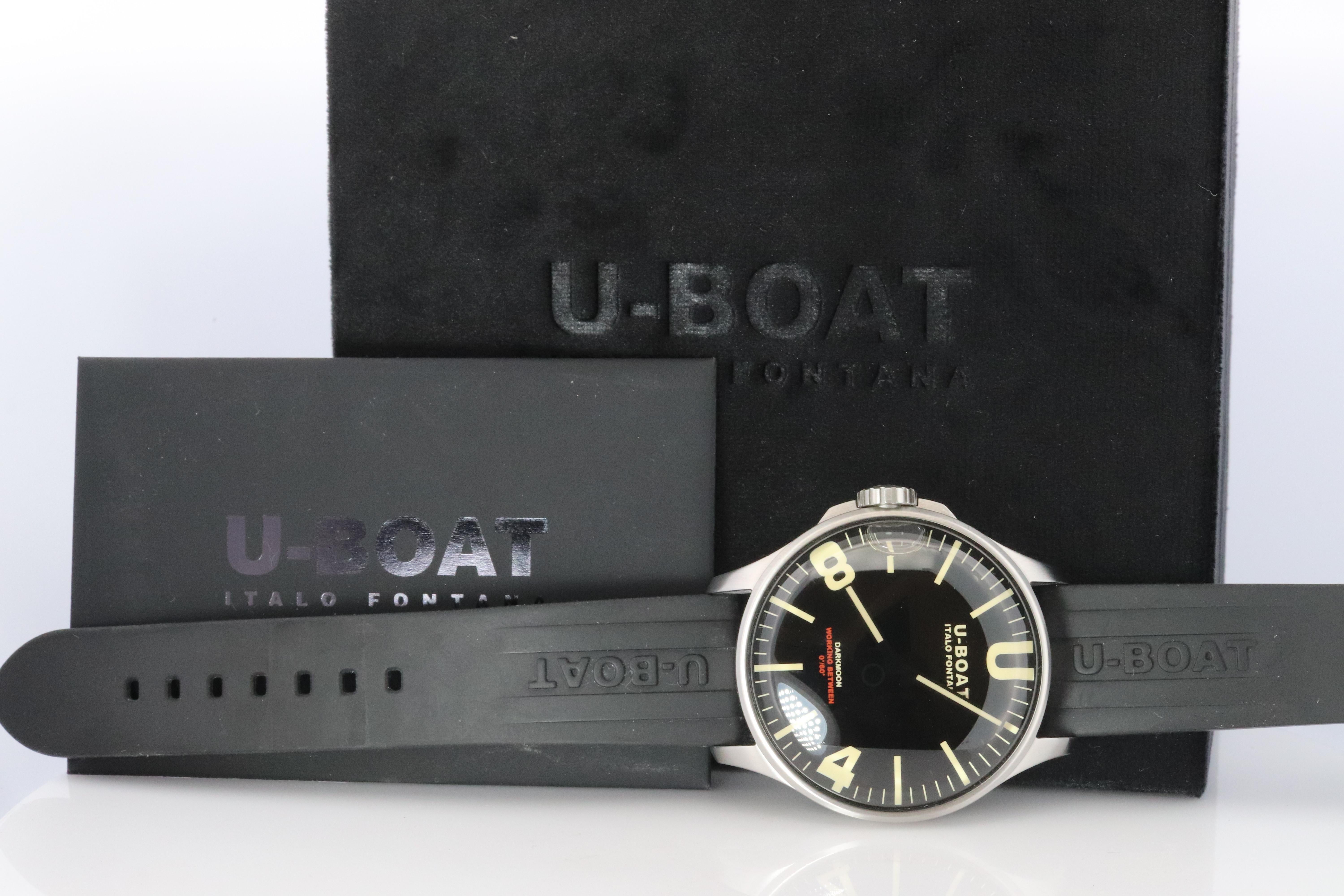 PREOWNED FULL PACKAGE (Original Box and Paperwork) !

Montre homme U-Boat DarkMOON Capsoil.
Réf. 8463/b

Batterie neuve remplacée.

Le sous-marin Darkmoon  44 mm, conçue par Italo Fontana, est un chef-d'œuvre qui allie charme vintage et modernité.