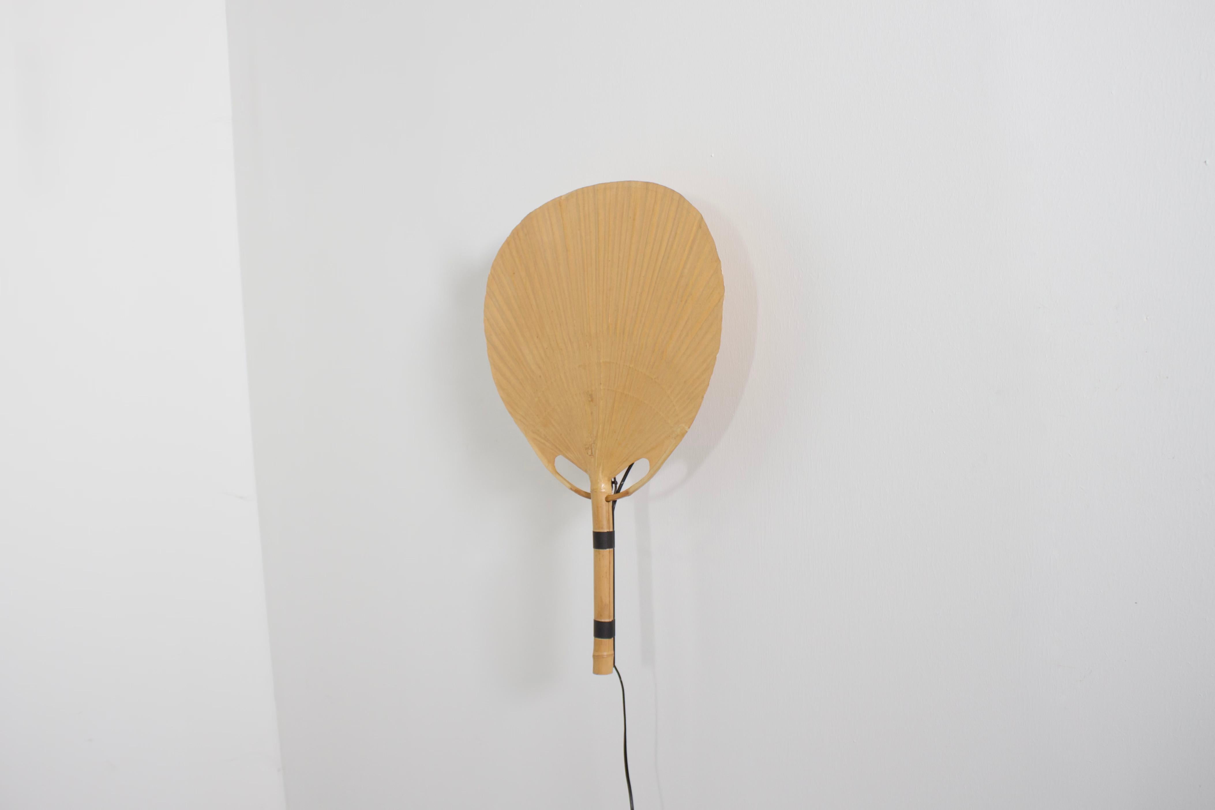 Japonisme Lampe murale à éventail Uchiwa d'Ingo Maurer, 1974