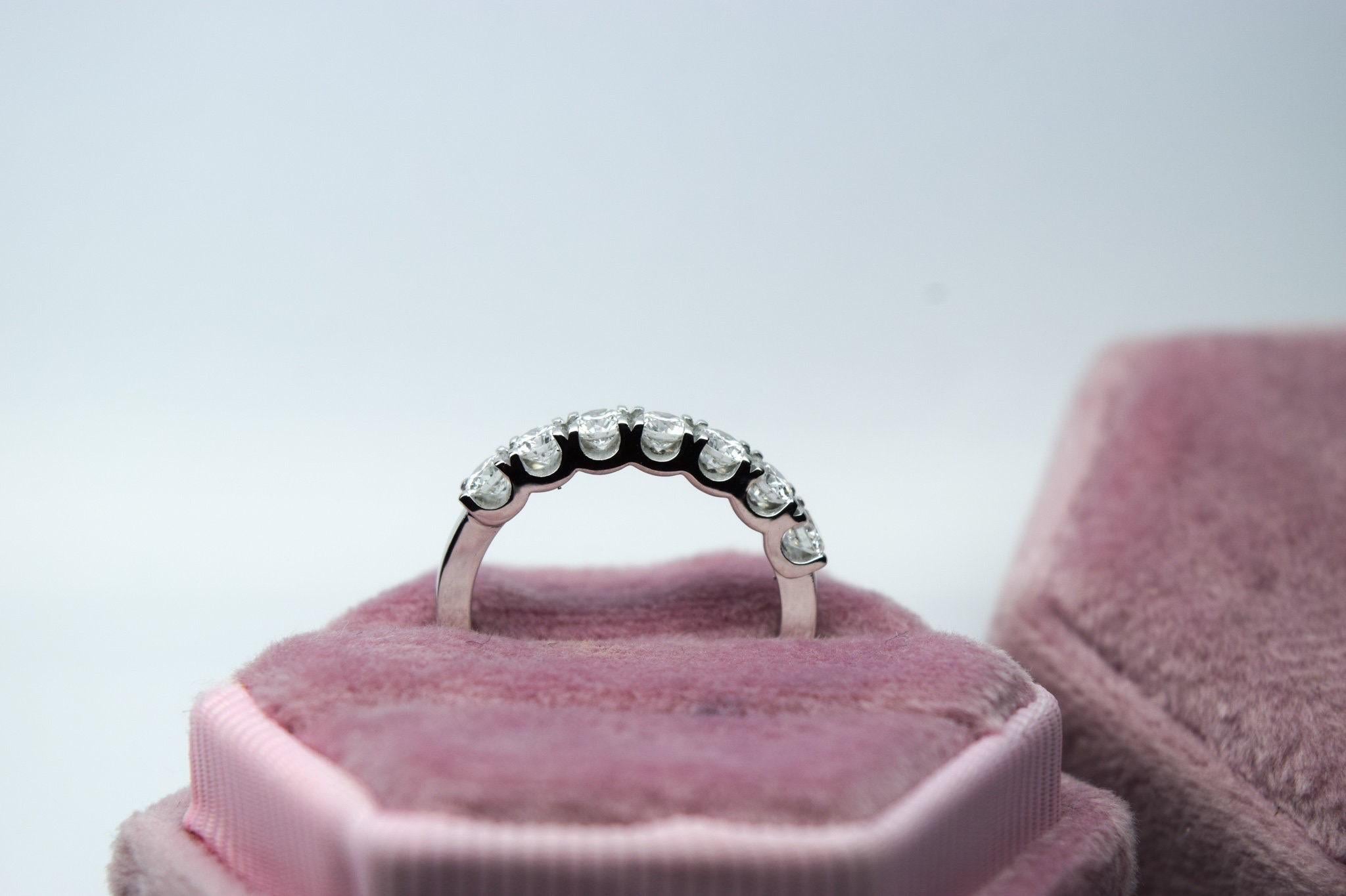 Ucut diamond ring wedding ring 1.20ct 18KT gold diamond ring marriage ring For Sale 1