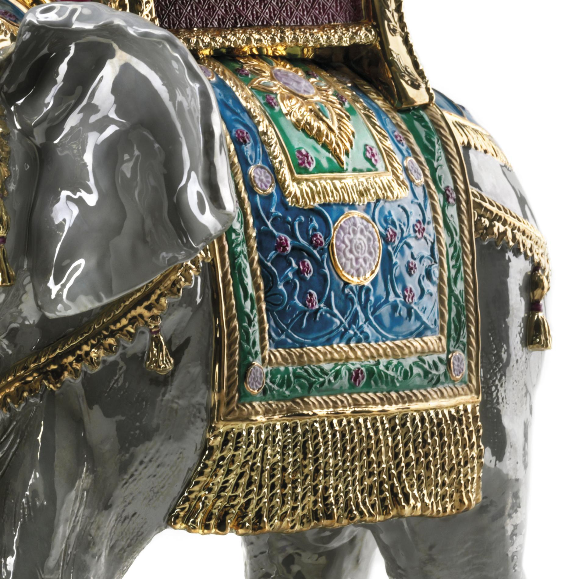 Udaipur Green Elephant Sculpture In New Condition For Sale In Paris, FR