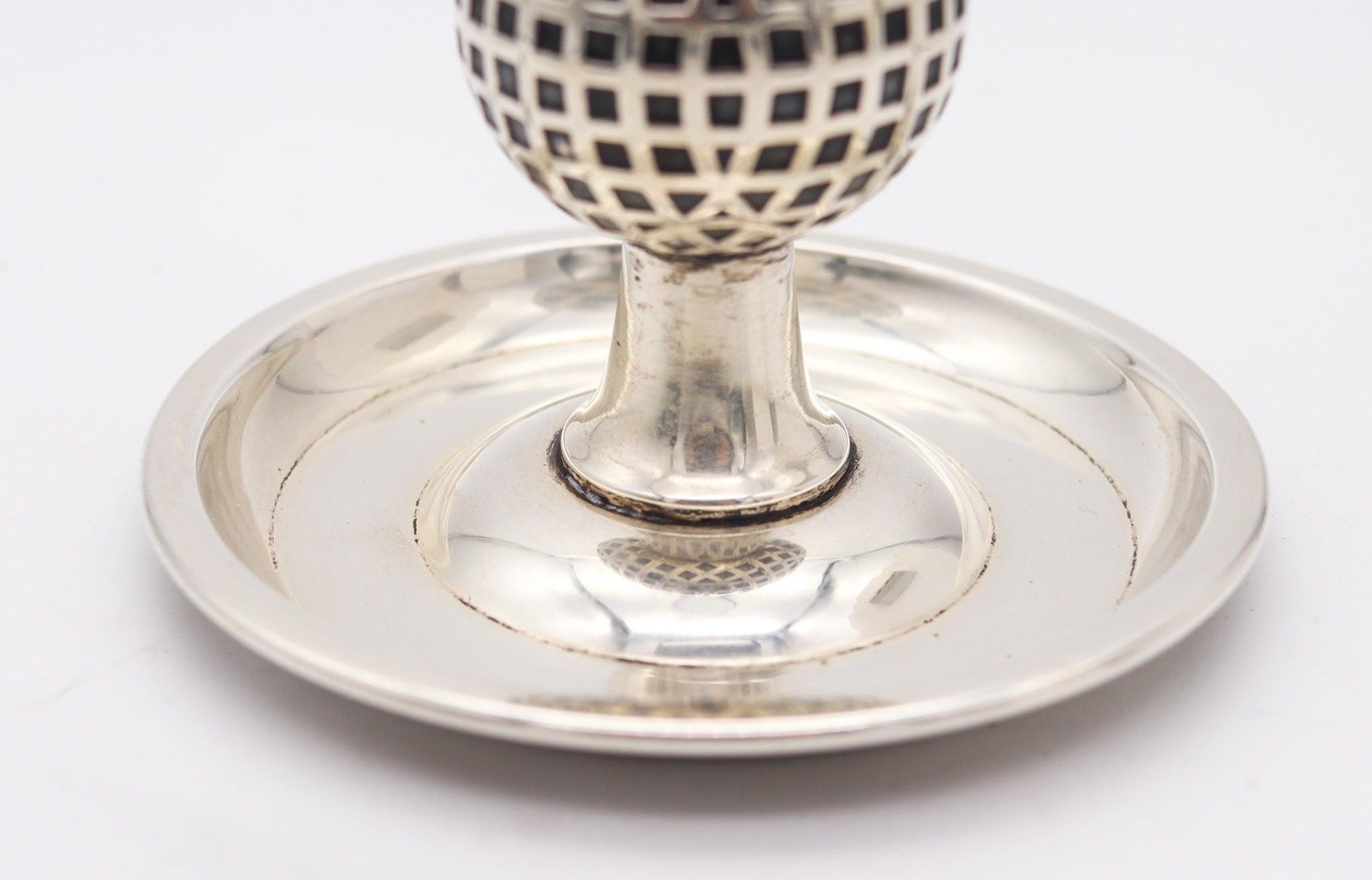 Art déco UDALL & BALLOU 1920 Art Déco - Briquet de bureau avec boule de golf en argent sterling 925 en vente