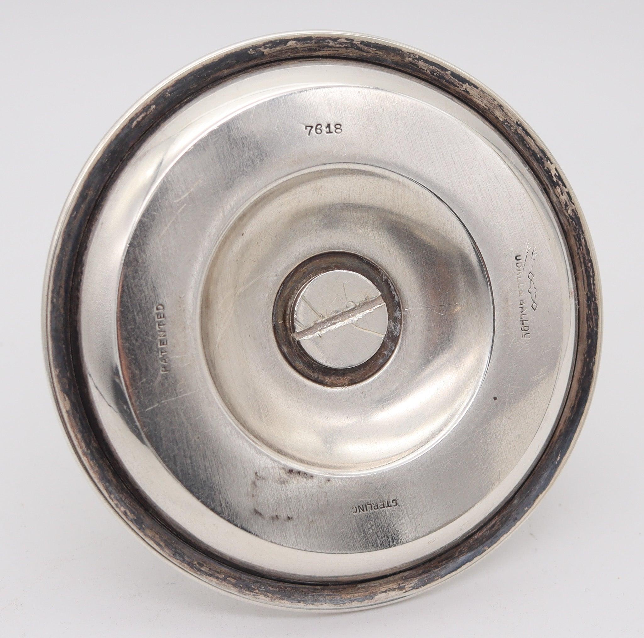 Fait main UDALL & BALLOU 1920 Art Déco - Briquet de bureau avec boule de golf en argent sterling 925 en vente