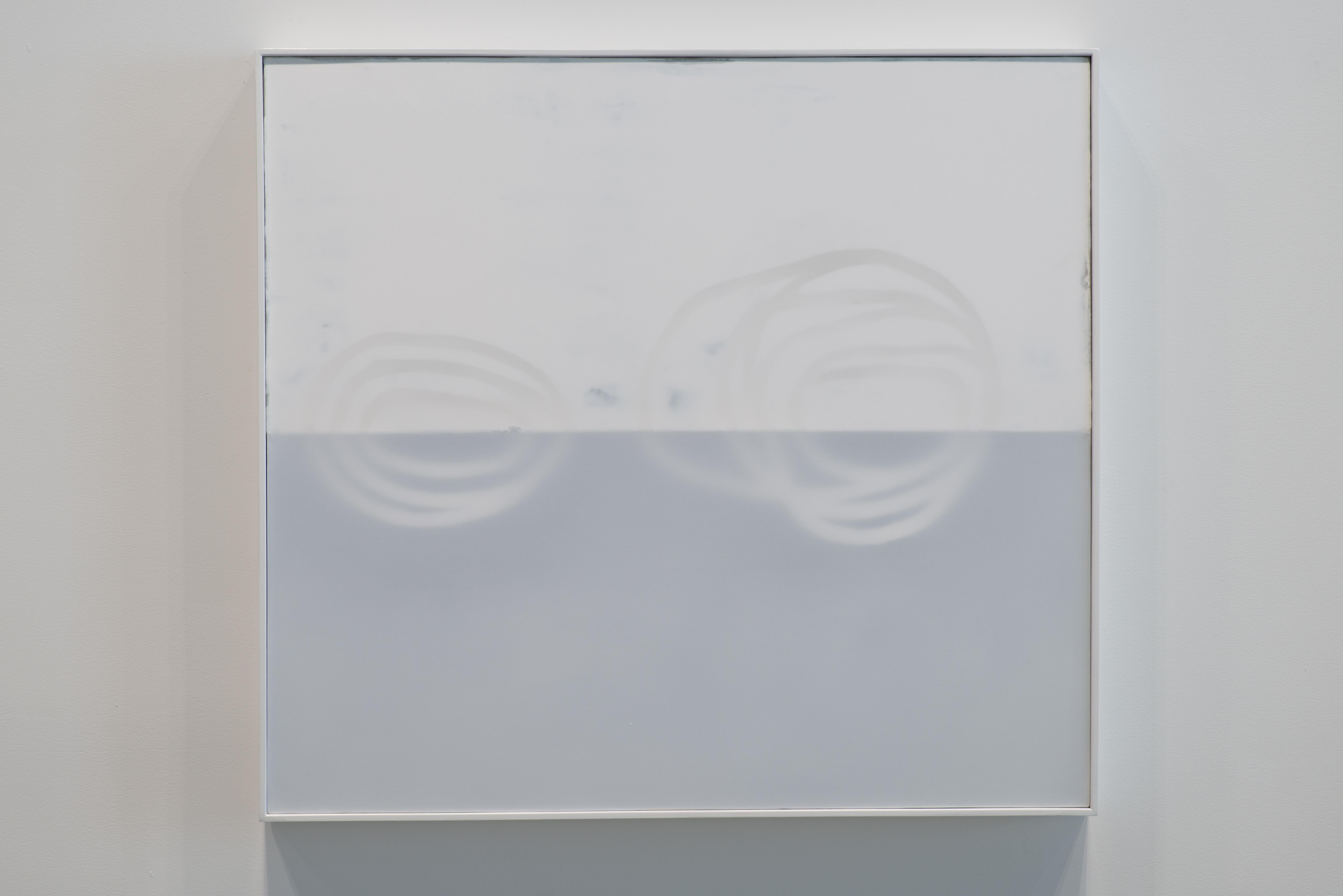 Drive 4, 2022
Technique mixte sur toile
33 x 36 pouces
83.8 x 91,4 cm

Udo Nöger crée des peintures monochromes lumineuses qui capturent la lumière, le mouvement et l'énergie exprimés dans des compositions très minimalistes. Nöger, qui a grandi à