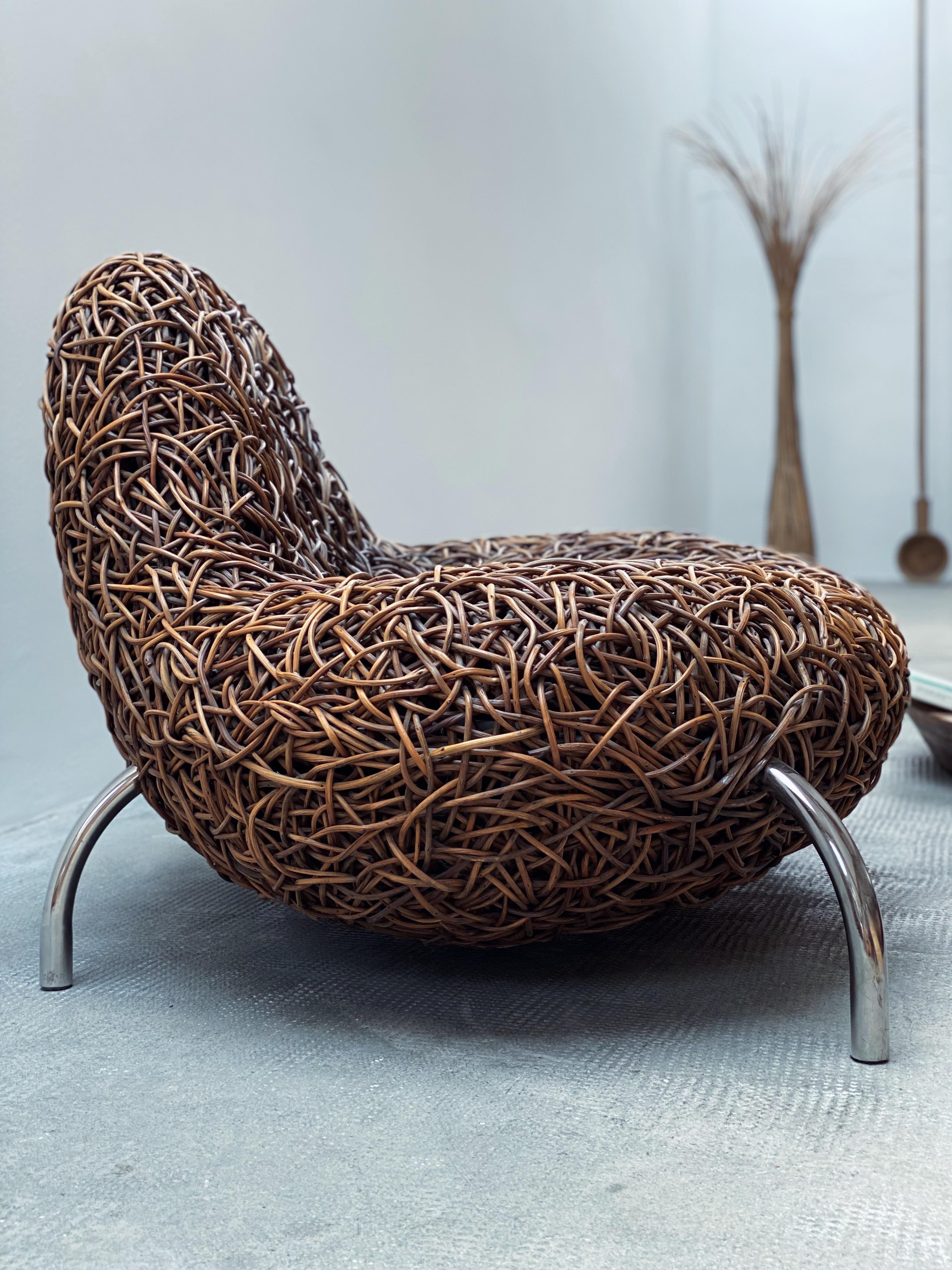 Udom Udomsrianan & Planet 2001 Rattansessel mit Nestlehne im Angebot 2