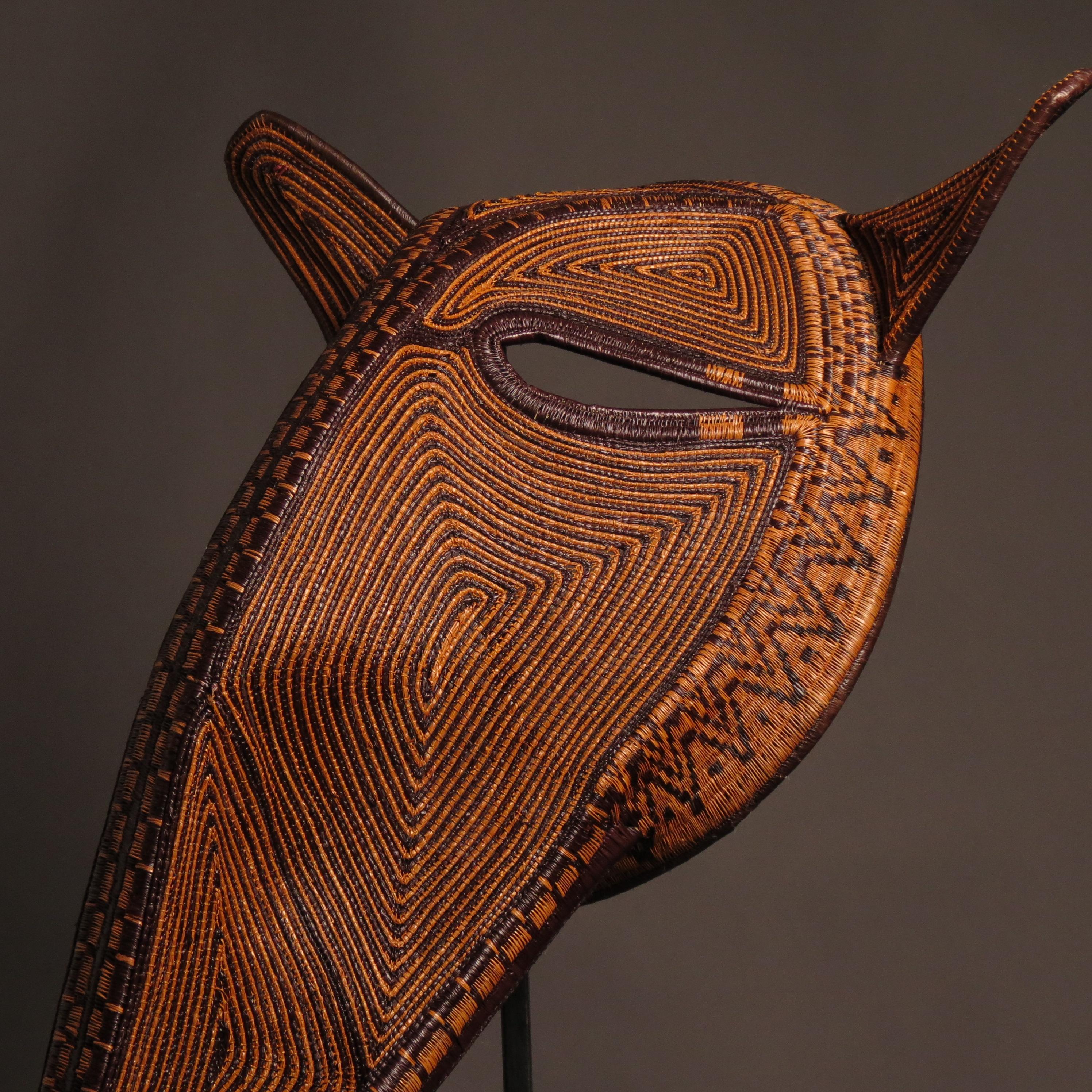 Shamanische Maske aus der Uera-Kette aus dem Regenwald (Panamaisch) im Angebot