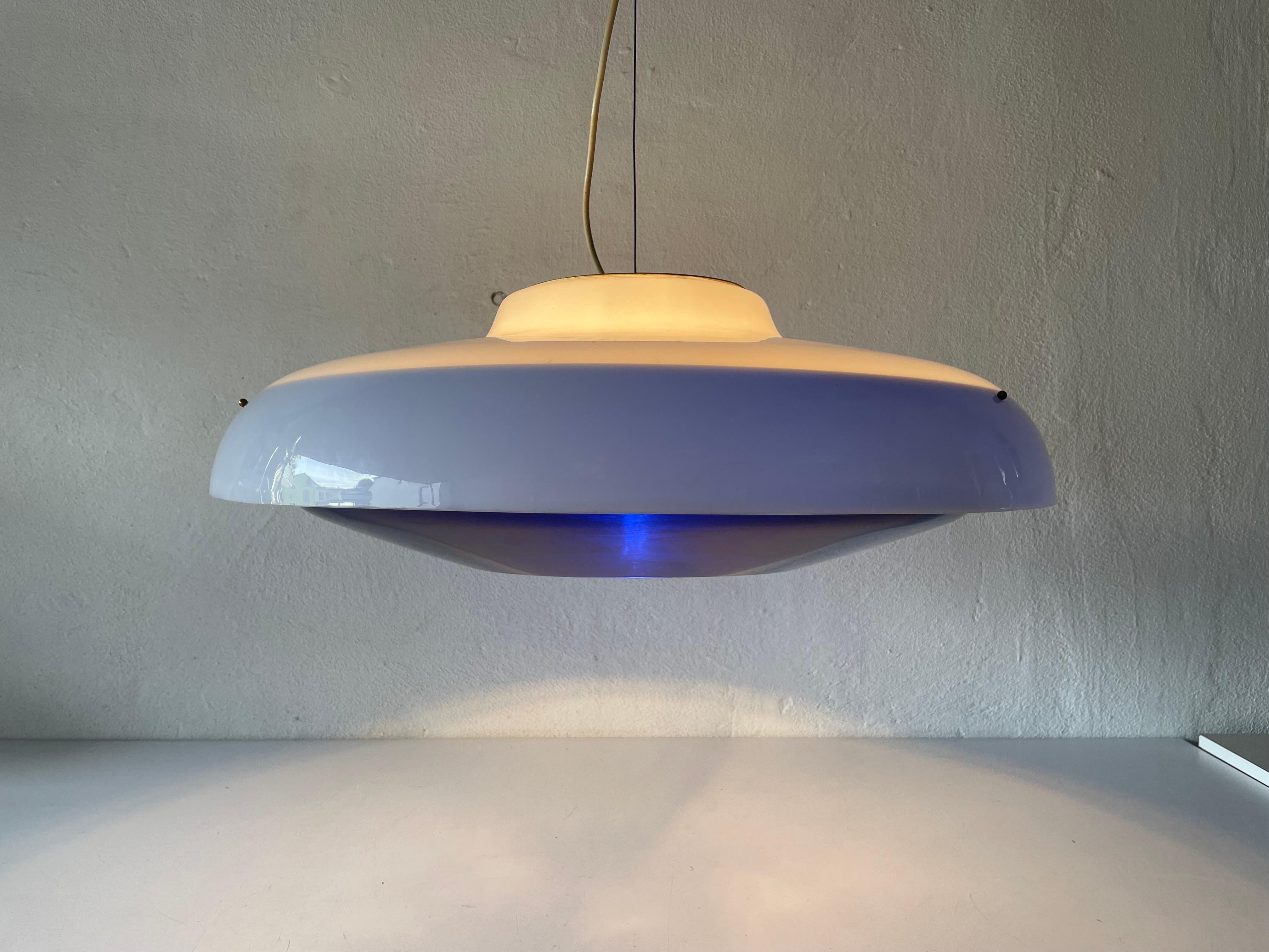 Ufo Design Blue & White Plexiglass XXL Pendant Lamp, 1970s, Italy For Sale 2