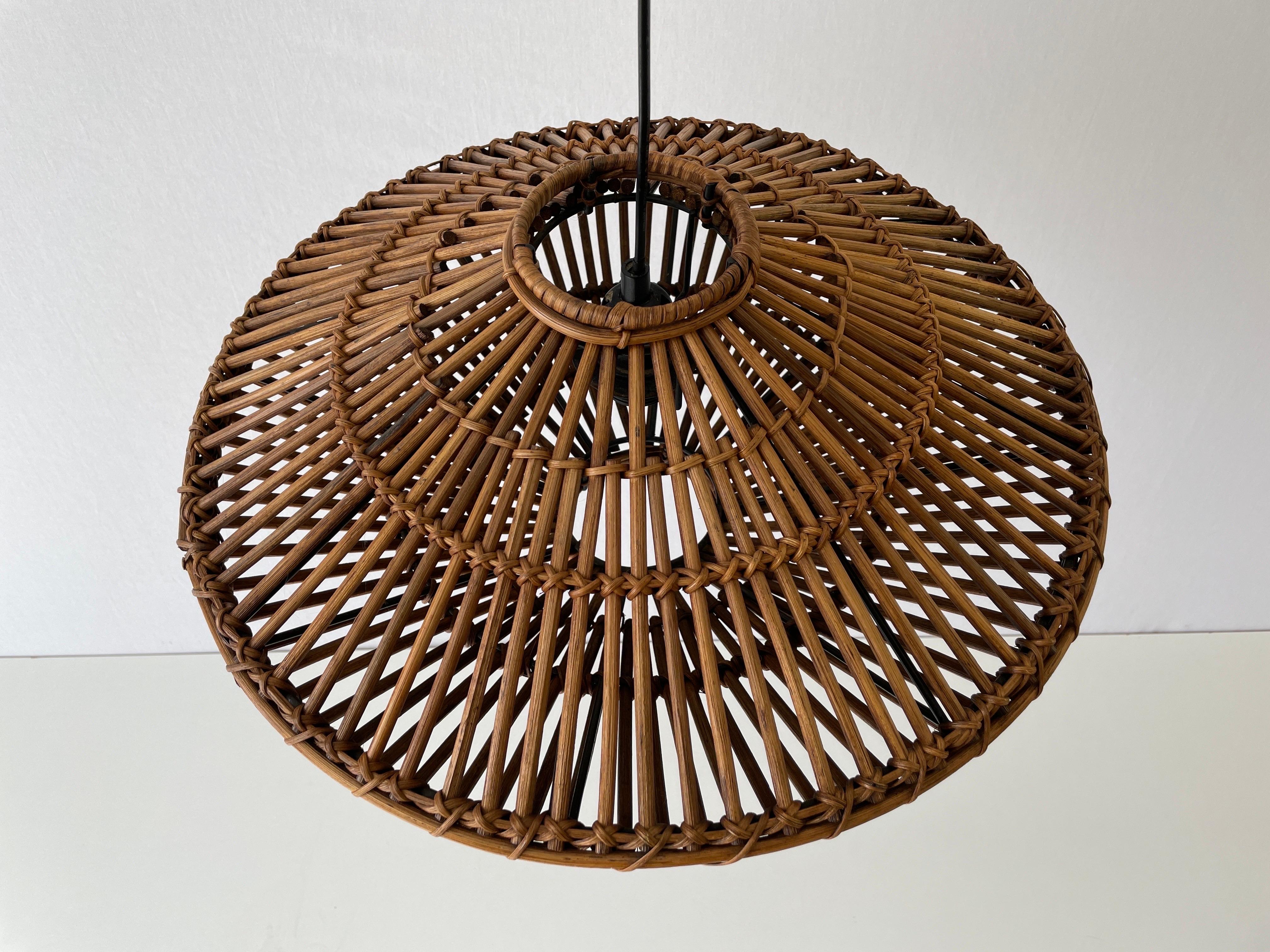 Ufo Design Mid-century Modern Pendant Lamp by Franco Albini, 1960s, Italy For Sale 3