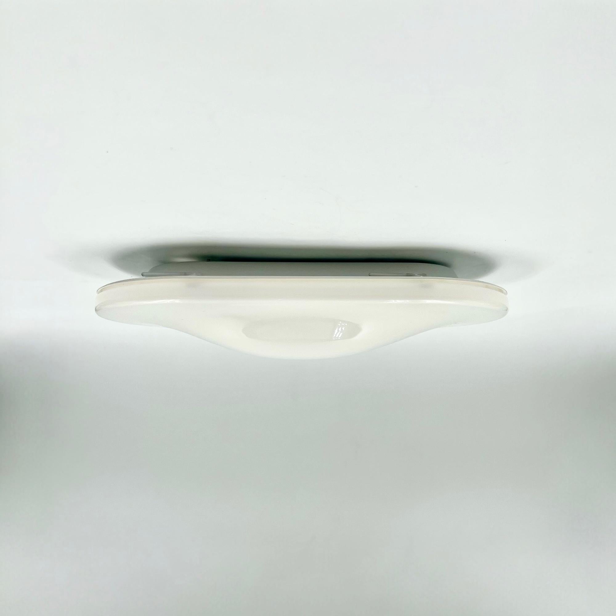 UFO Lamp iGuzzini - Minimalist 1980s Design Italian Acrylic Wall Ceiling Light 1
