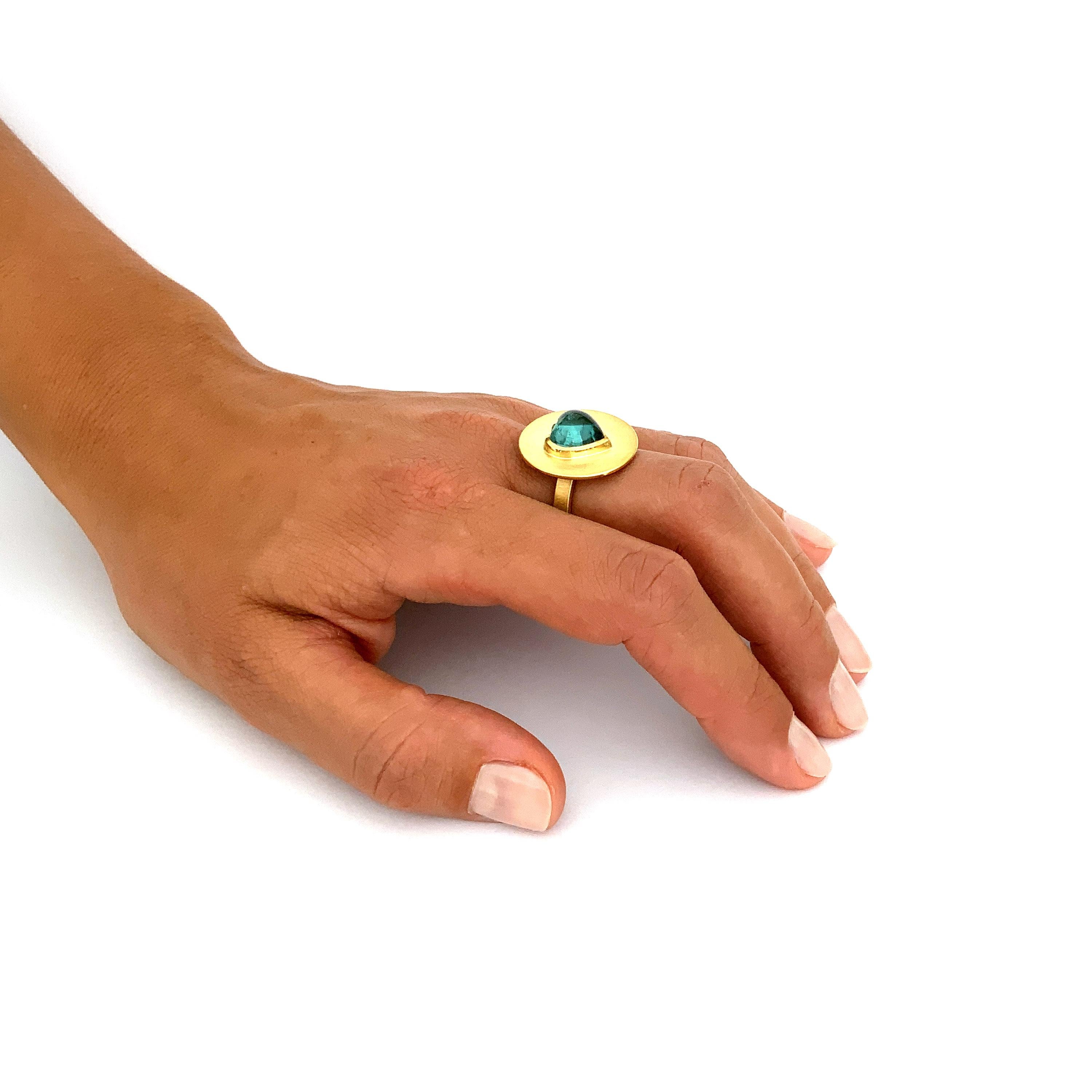 Women's or Men's Georg Spreng - Ufo Ring 18 Karat Yellow Gold with Heart Blue Green Tourmaline For Sale