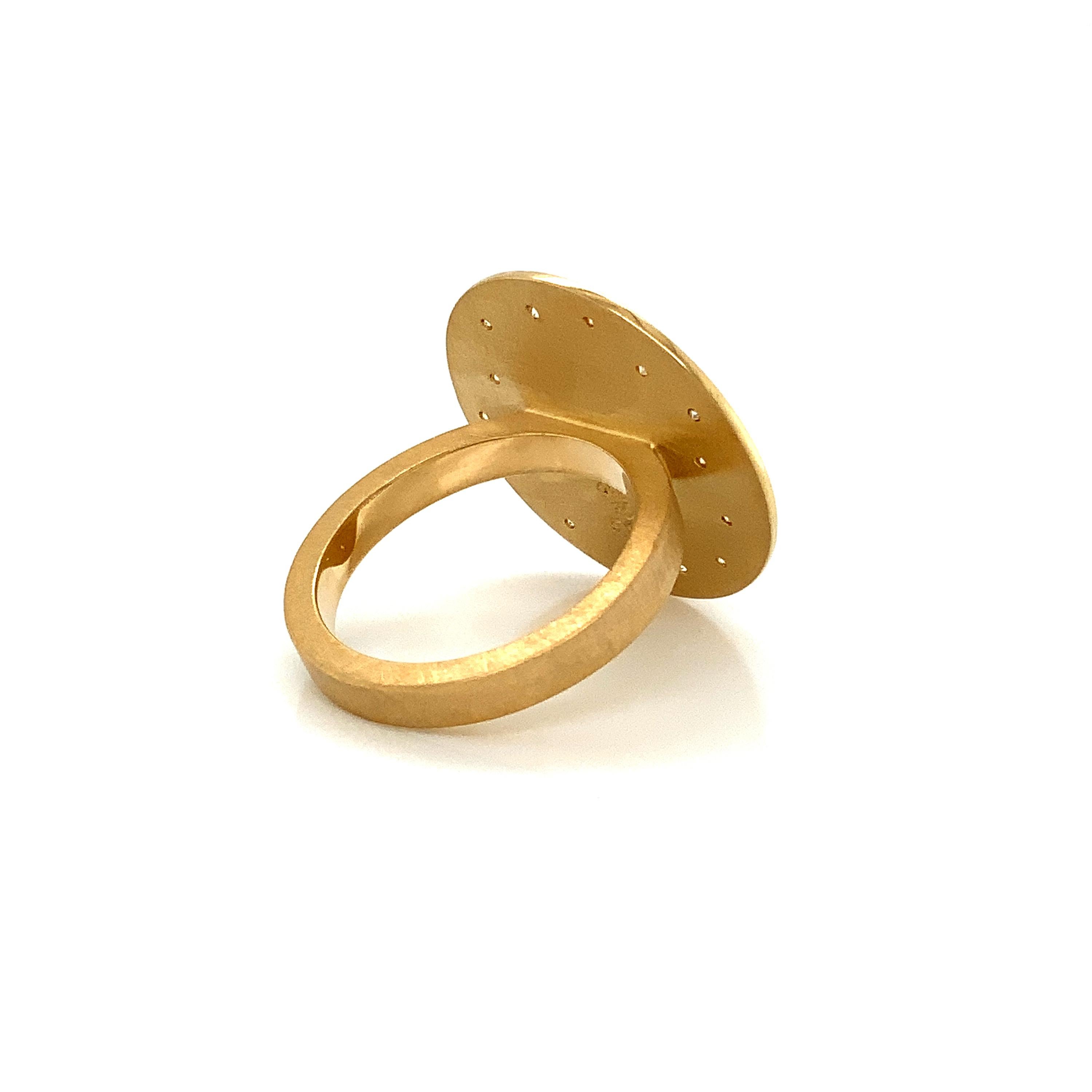 Contemporary Georg Spreng - Ufo Ring 18 Karat Yellow Gold orange Mandarin Garnet and Diamonds For Sale