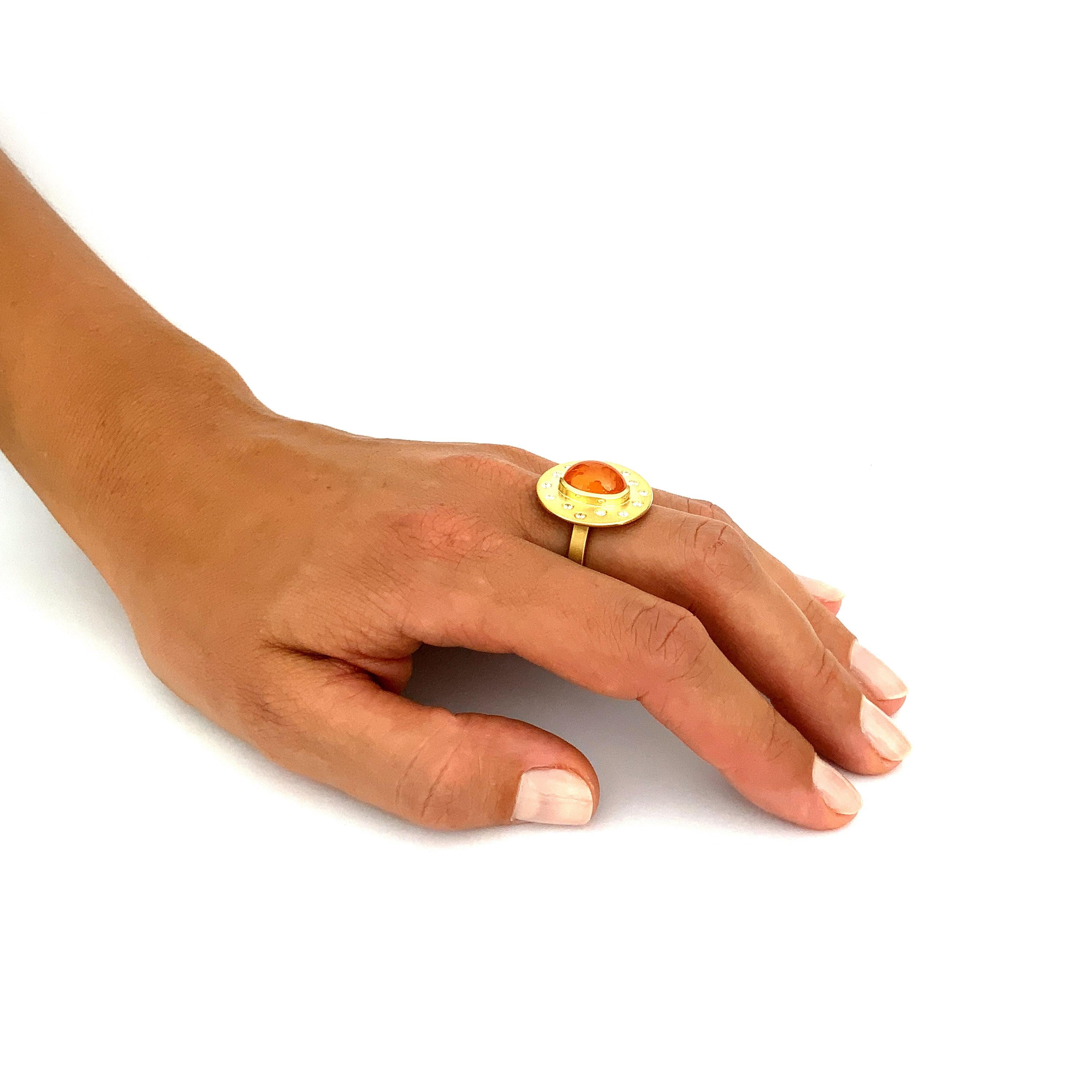 Women's or Men's Georg Spreng - Ufo Ring 18 Karat Yellow Gold orange Mandarin Garnet and Diamonds For Sale