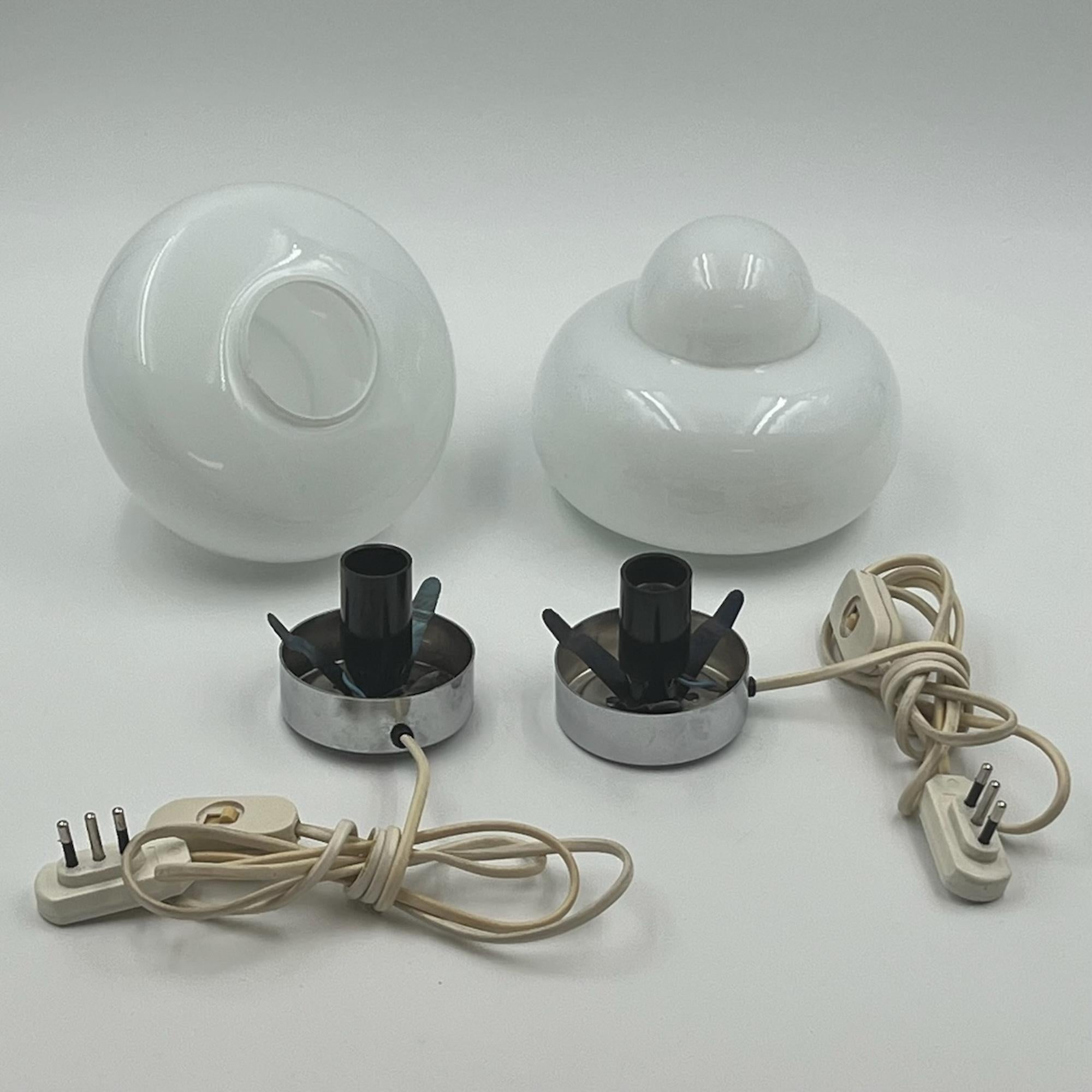 UFO Space Age Lamps - Flying Saucer 1970s Table Lights Italy, Set of 2 For Sale 3