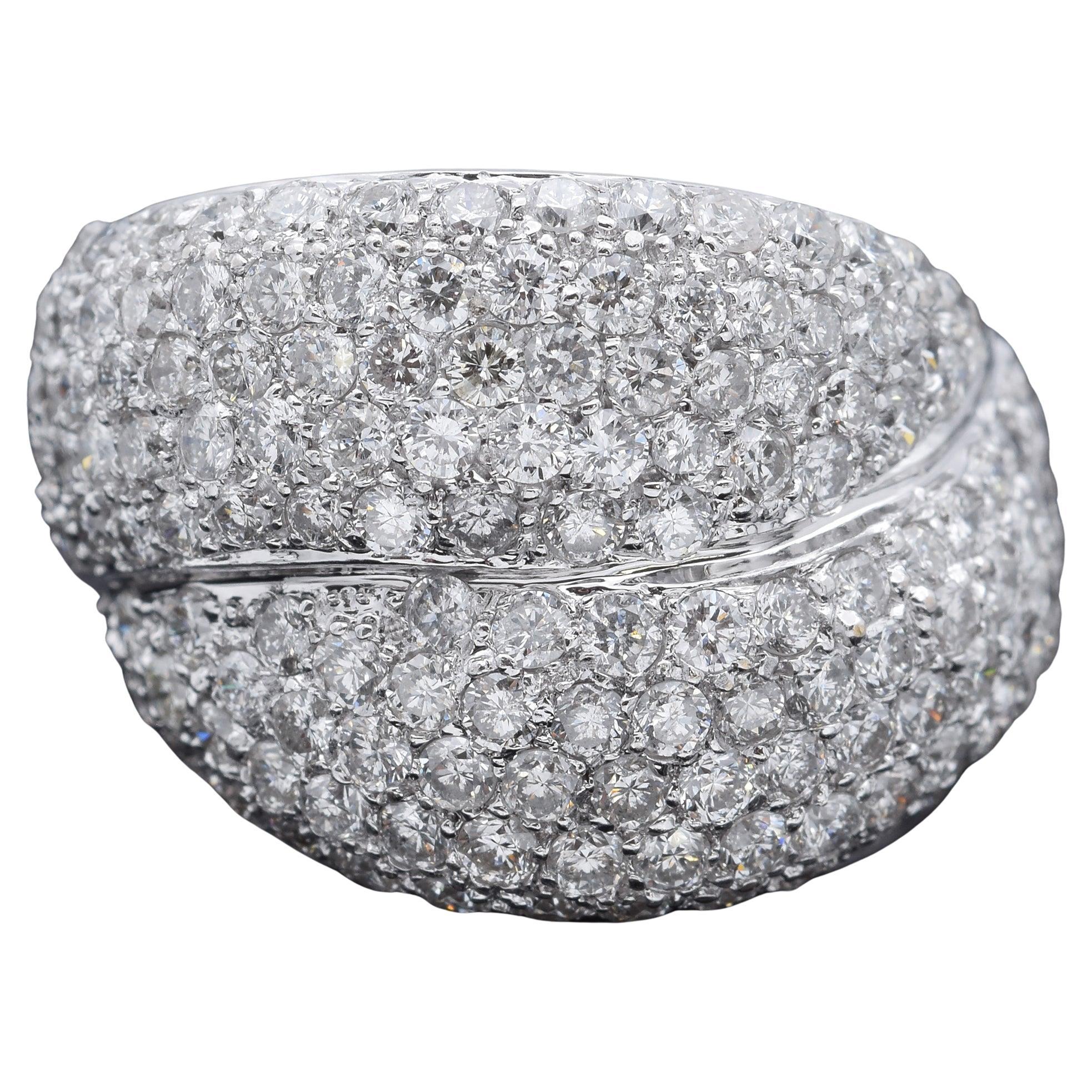 UGL Appraised $4500 14K Weißgold 3,15 TCW Diamant-Cluster-Cocktailring mit Diamant-Cluster