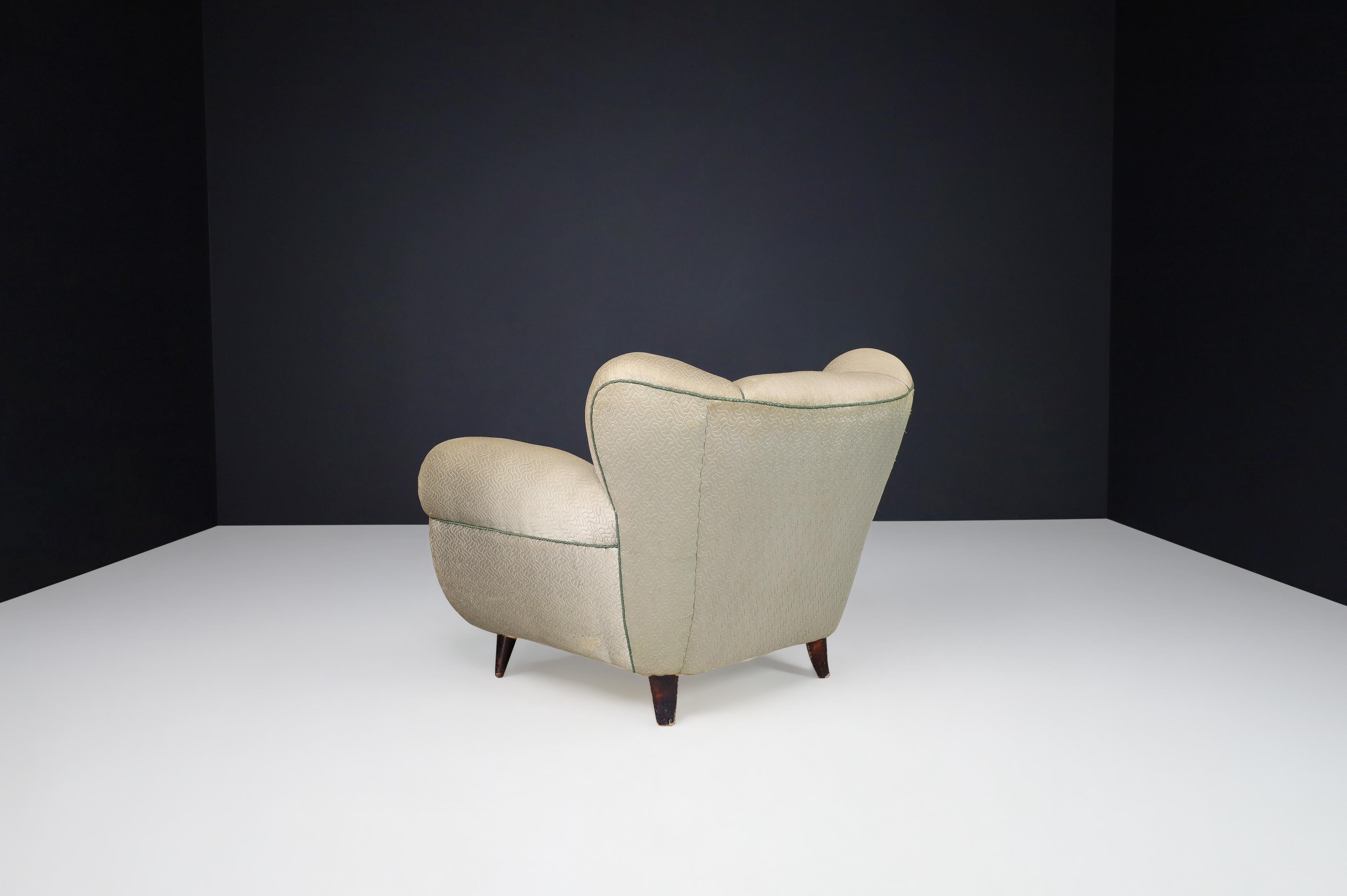 20th Century Uglielmo Ulrich Art Deco Lounge Chairs in Original Fabric, Italy 1930s For Sale