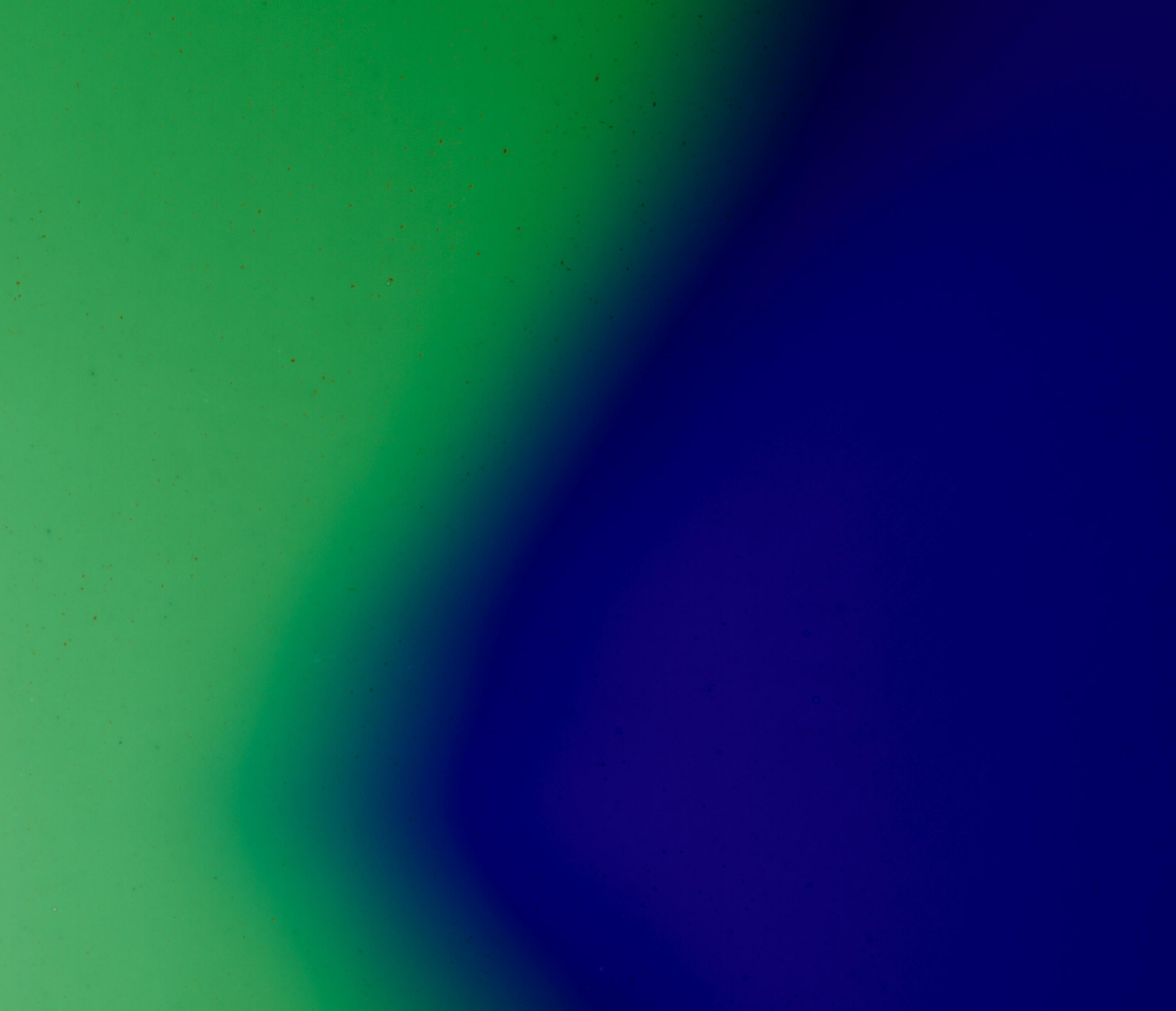 Verde y azul