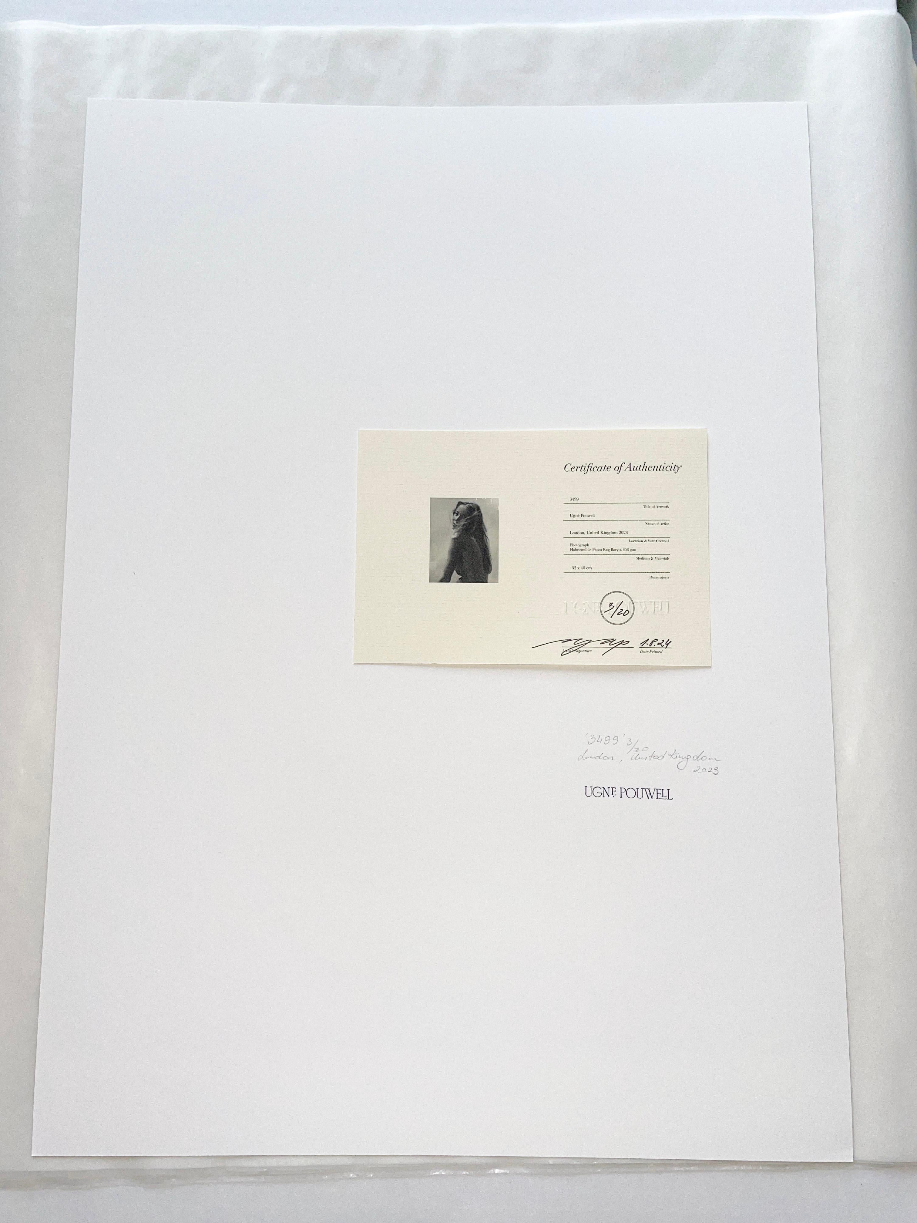 '3499' 

It is a black and white portrait film photograph.

Giclée print on Hahnemühle photo rag Baryta 308 Gsm fine art paper.

The photograph is signed front and back and comes with a Certificate of Authenticity.

Carefully placed in a secure