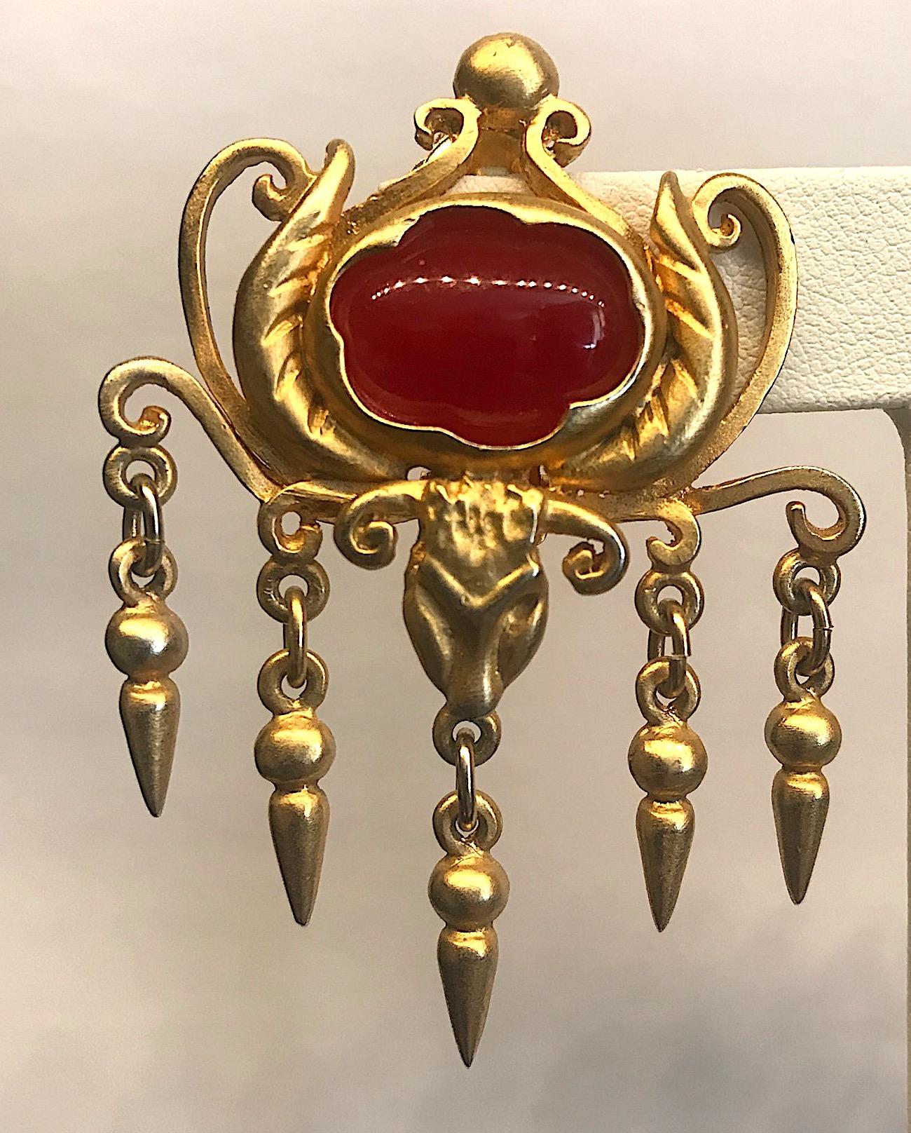 Ugo Correani 1980s Gold & Red Cabochon Earrings In Good Condition In New York, NY