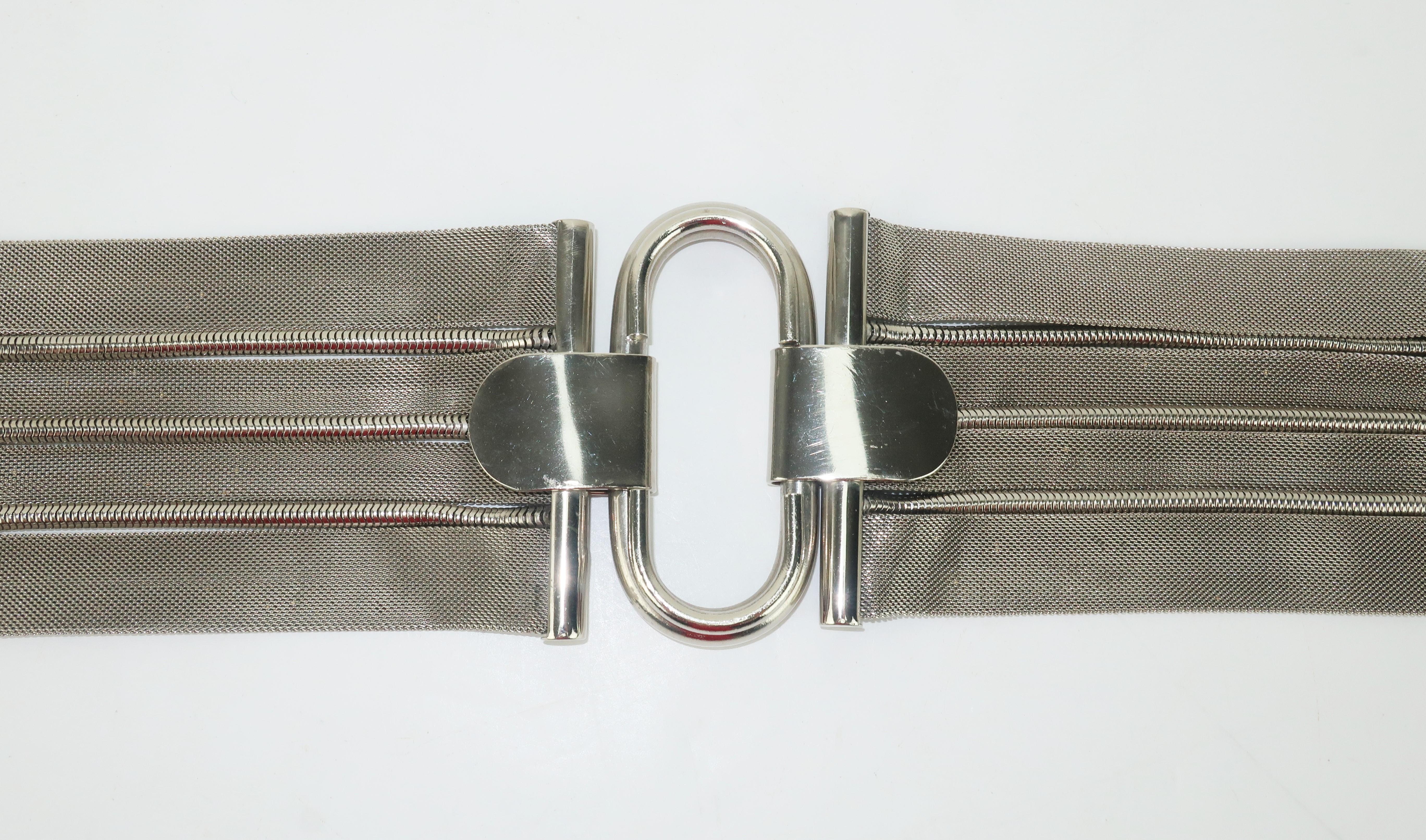 Ugo Correani Silver Mesh & Black Leather Corset Belt for Genny, 1970's In Good Condition In Atlanta, GA