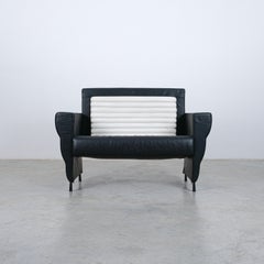 Ugo La Pietra for Busnelli Flessuosa Black and White Leather Sofa, Italy 1985