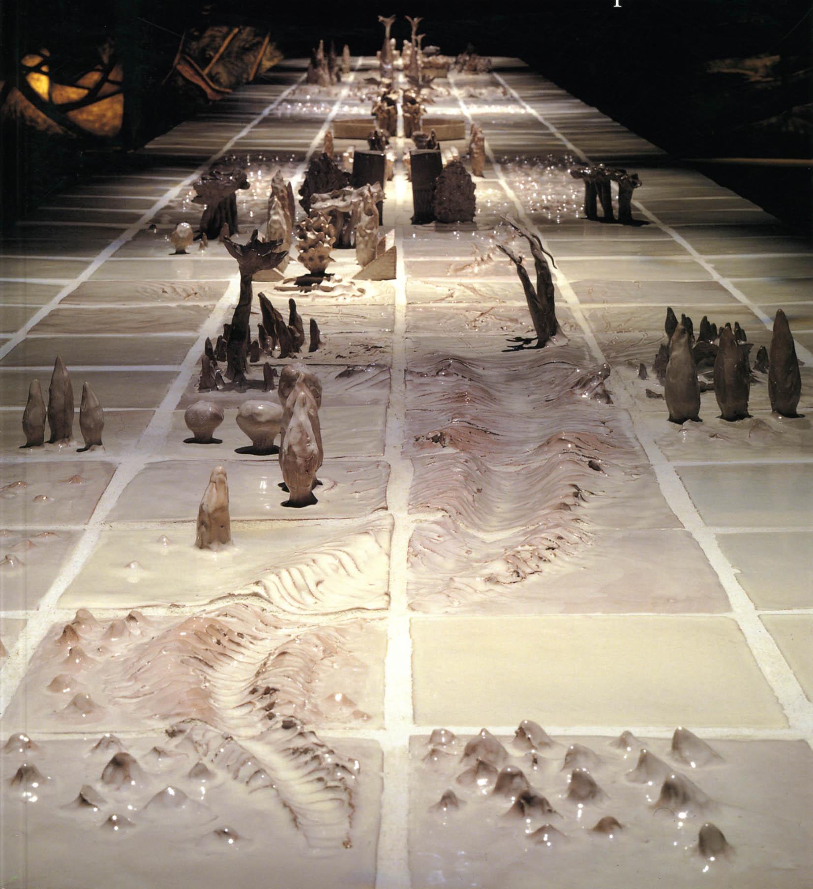 20ième siècle « Table méditerranéenne », table en céramique, sculpture unique faite à la main, 1992 en vente