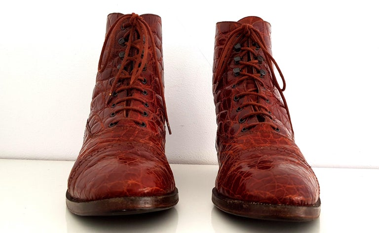 Ugo Rossetti Brown Wild Crocodile Leather Boots. NEW. Size 40 (EU) at  1stDibs | ugo rossetti shoes