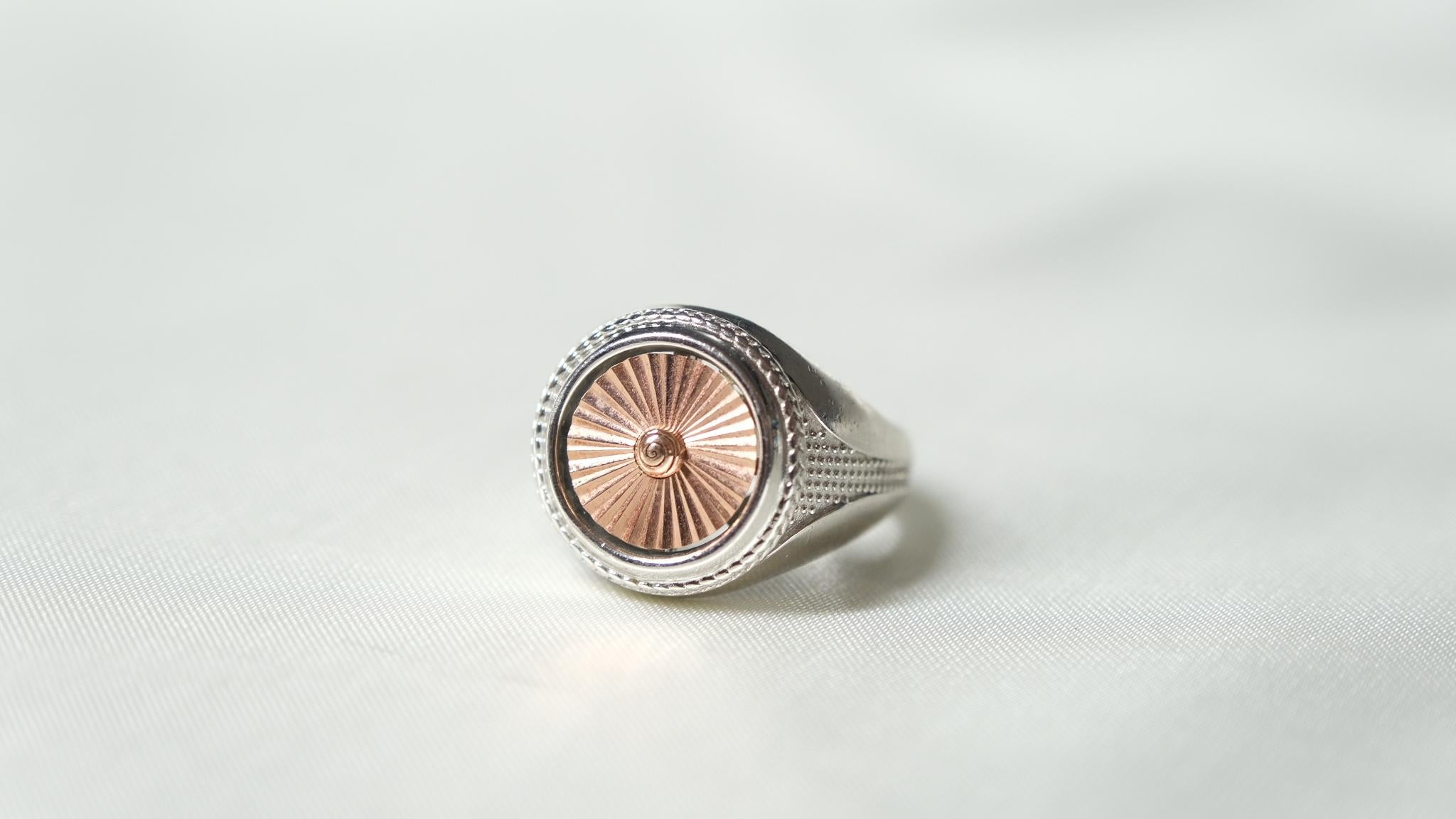 The Ugo signet ring is serendipitous as it is flawless. A merge of two designs to bring an allure that is captivating yet affirming. Officially Hallmarked at the Assay Office, UK. This item is Made to Order.

Product Details:

Metal : 18K White/Rose