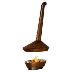 Italienischer Ugo Trevisan-Kamin aus geprägtem Kupfer, Mid-Century Modern