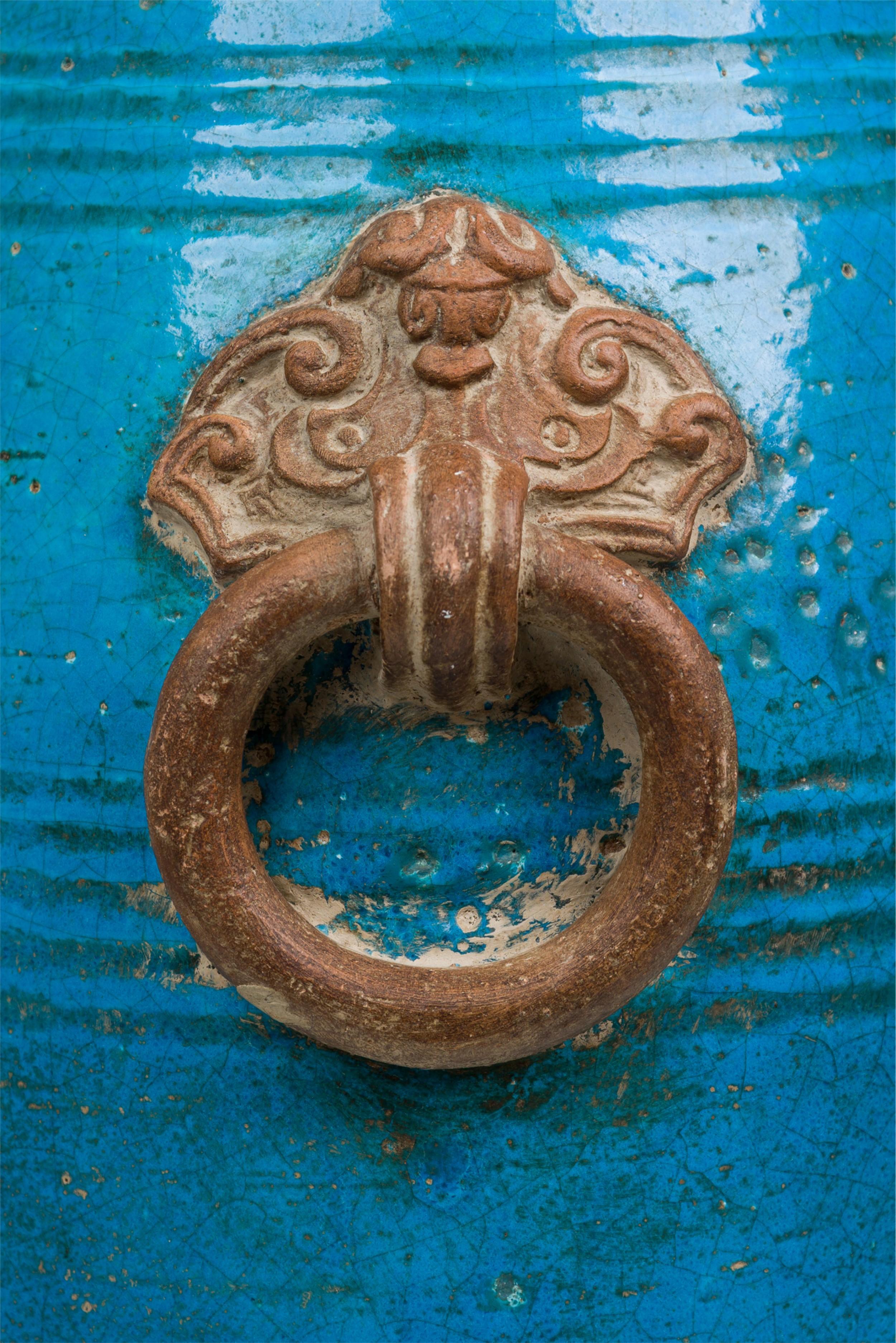 Lampe de bureau italienne du milieu du siècle dernier en céramique émaillée bleu persane de Ugo Zaccagnini en vente 2
