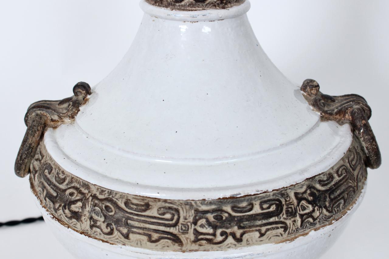 Ugo Zaccagnini Ming-Stil Off-White & Cocoa Banded Glazed Pottery Lamp, um 1960 im Angebot 6