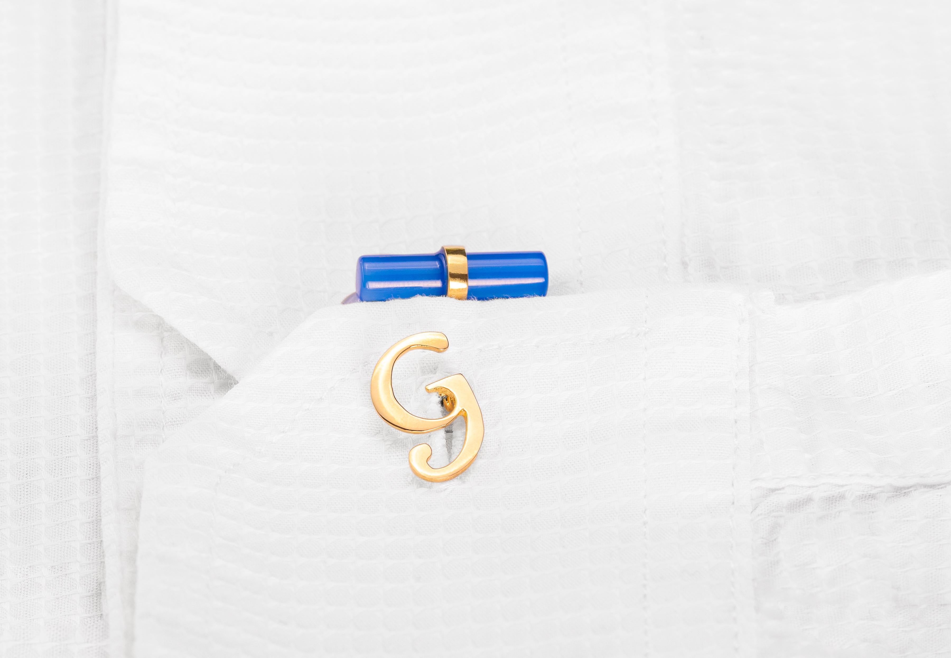 Mixed Cut Personalize 18 K Yellow Gold Blue Agate and Letter Customizable Unisex Cufflinks For Sale