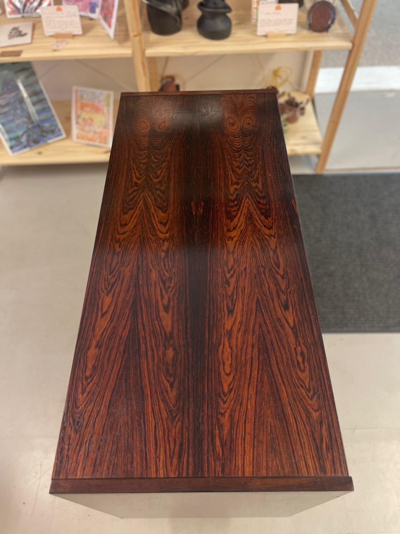 Uk Imported Vintage Danish Modern Style Rosewood Cabinet For Sale 4