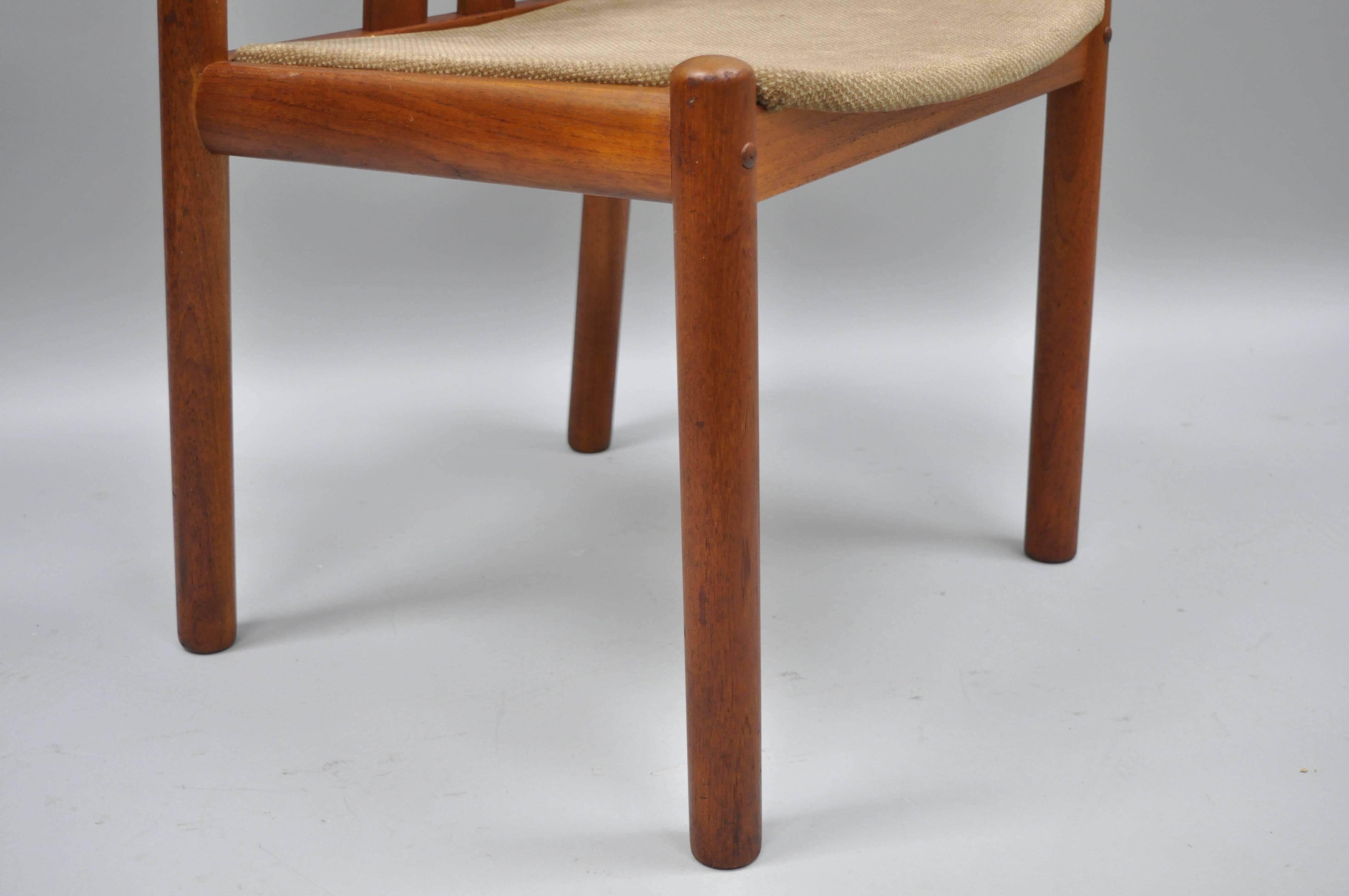 Uldum Danish Modern Teak Dining Chairs Curved Back, Set of Six 4