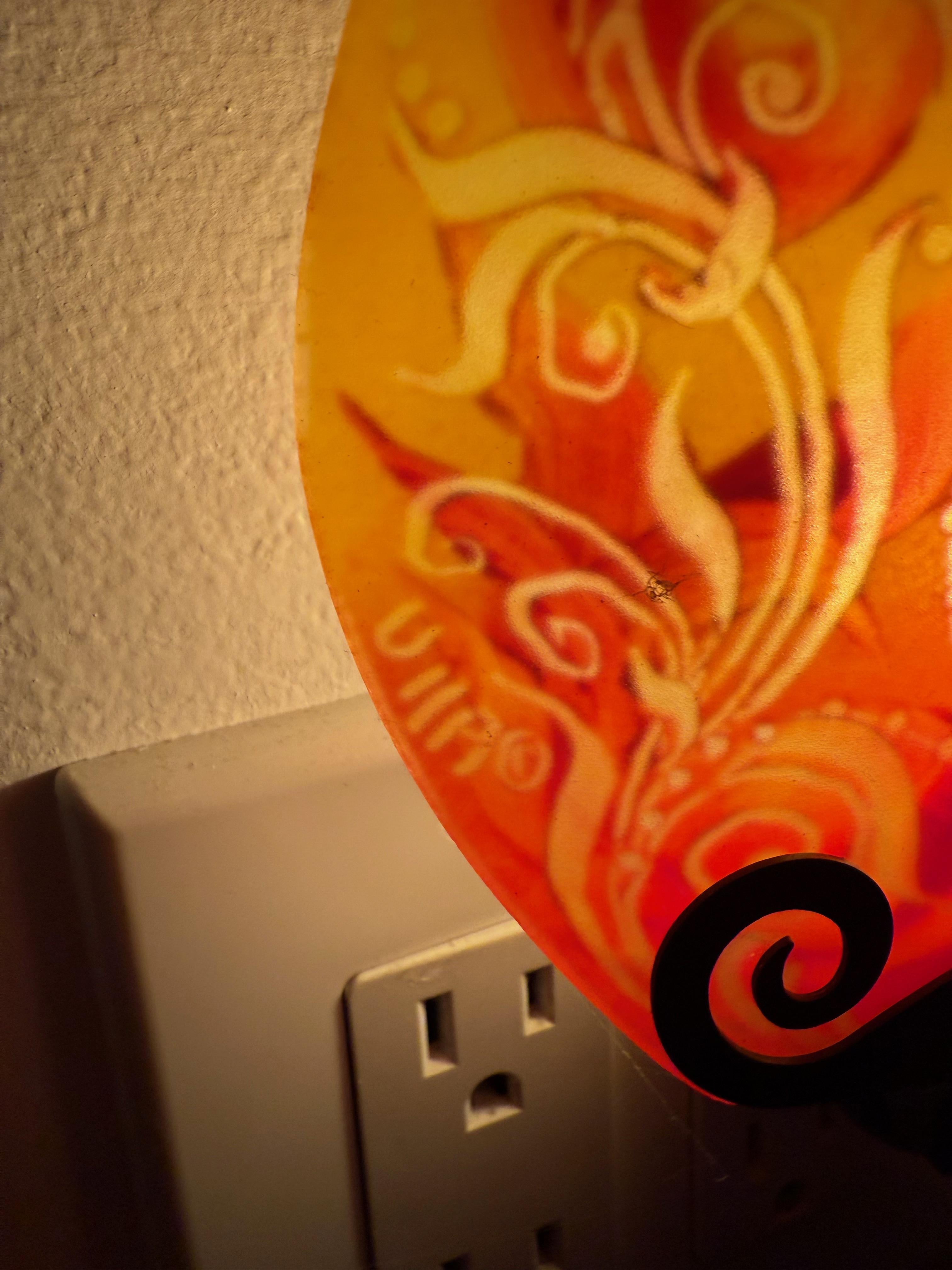 Columpio con luz nocturna firmado por Ulla Darni en venta 6