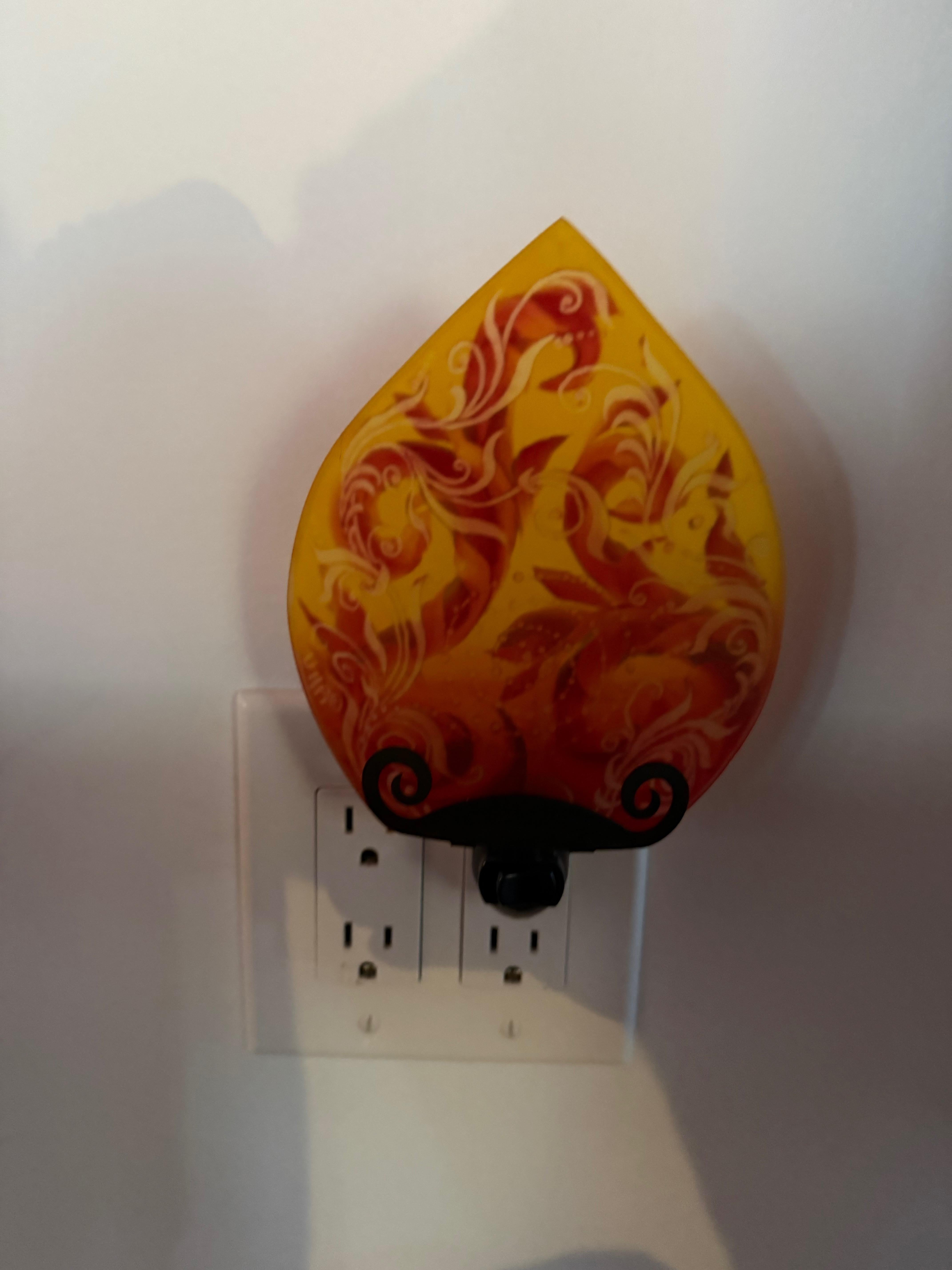 Columpio con luz nocturna firmado por Ulla Darni en venta 8