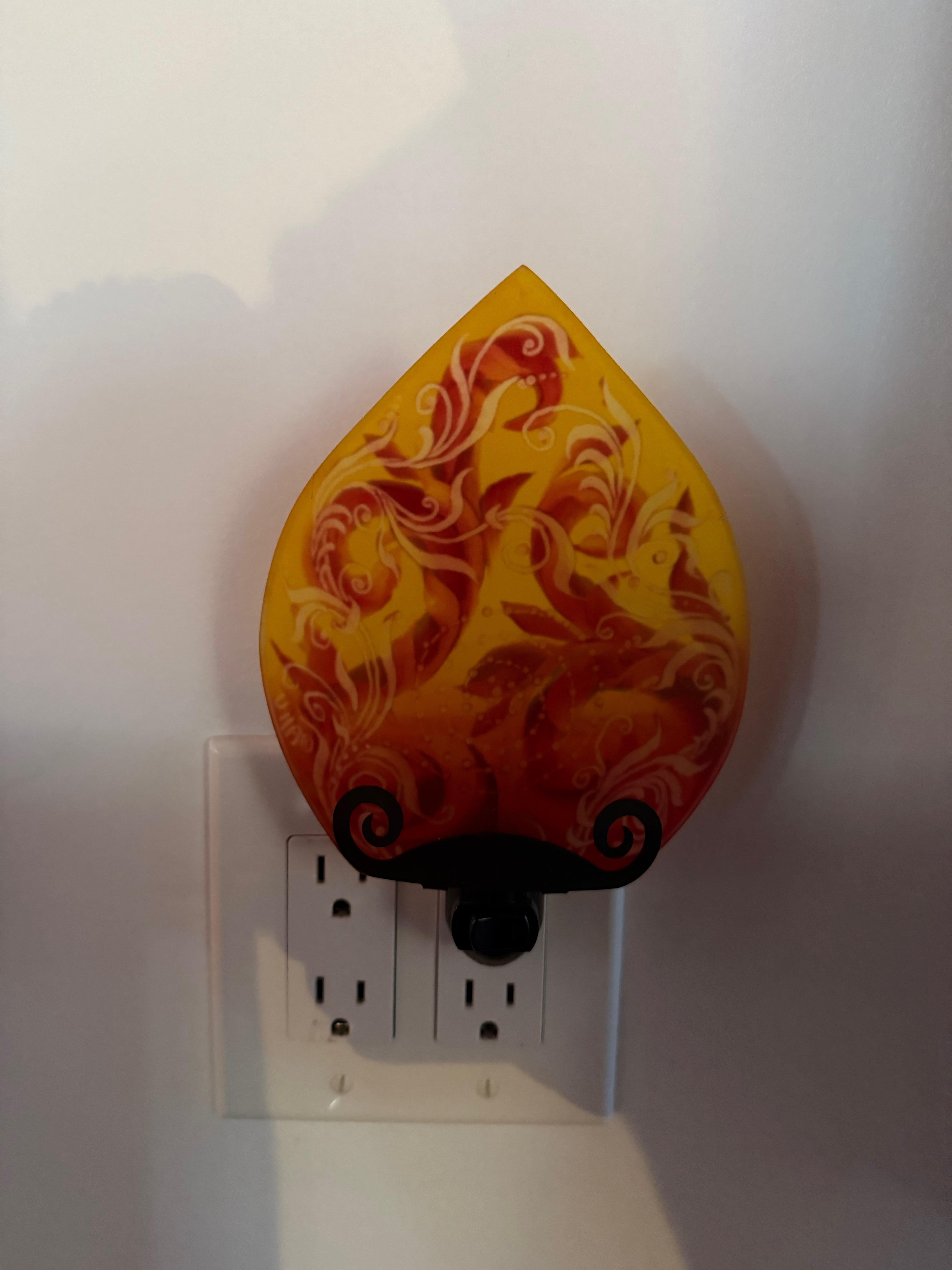 Columpio con luz nocturna firmado por Ulla Darni en venta 9