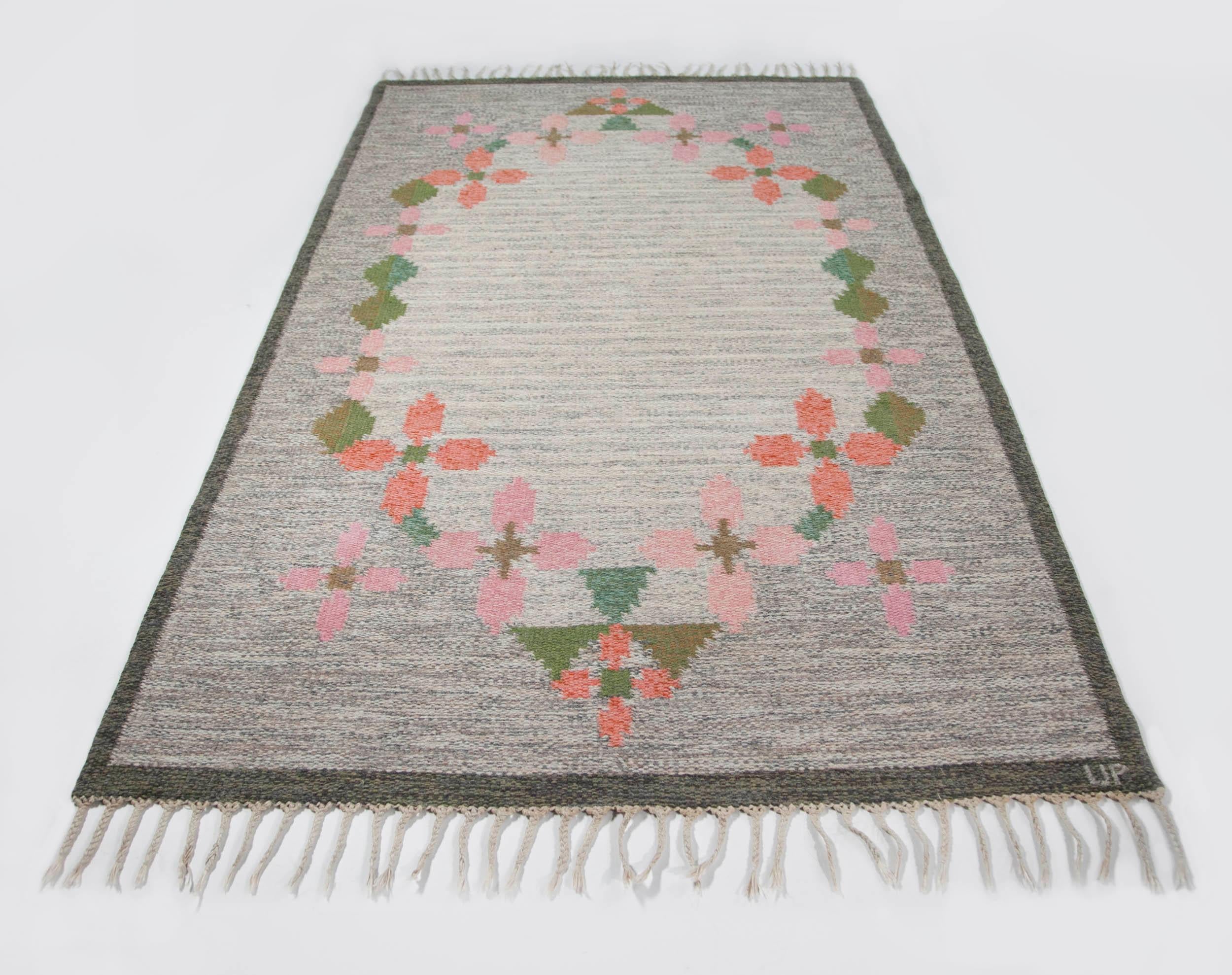 Alfombra sueca de tejido plano Ulla Parkdah, firmada UP, Suecia, años 60 en venta 5