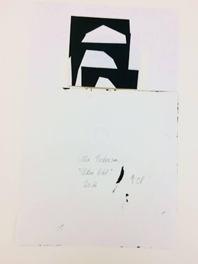 Cut-Up Paper I.21 (Abstraktes Gemälde) (Grau), Abstract Drawing, von Ulla Pedersen
