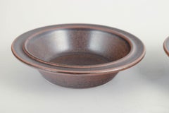 Ulla Procopé for Arabia. Two deep dishes in stoneware. "Ruska” series. 1960s/70s