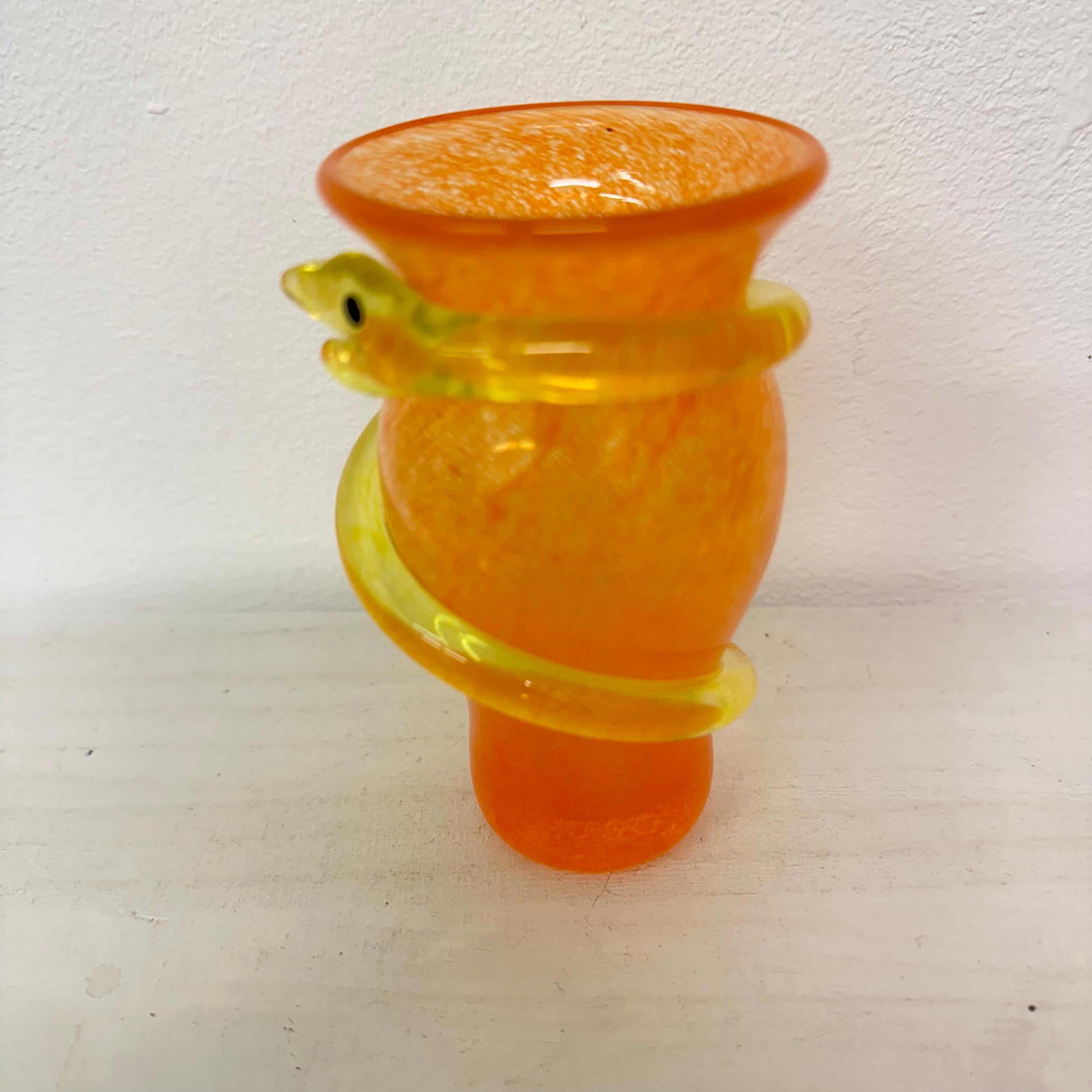 Ulrica Hydman für Kosta Boda Miniatur-Vase Schlange, 1980er Jahre Schweden im Angebot 13