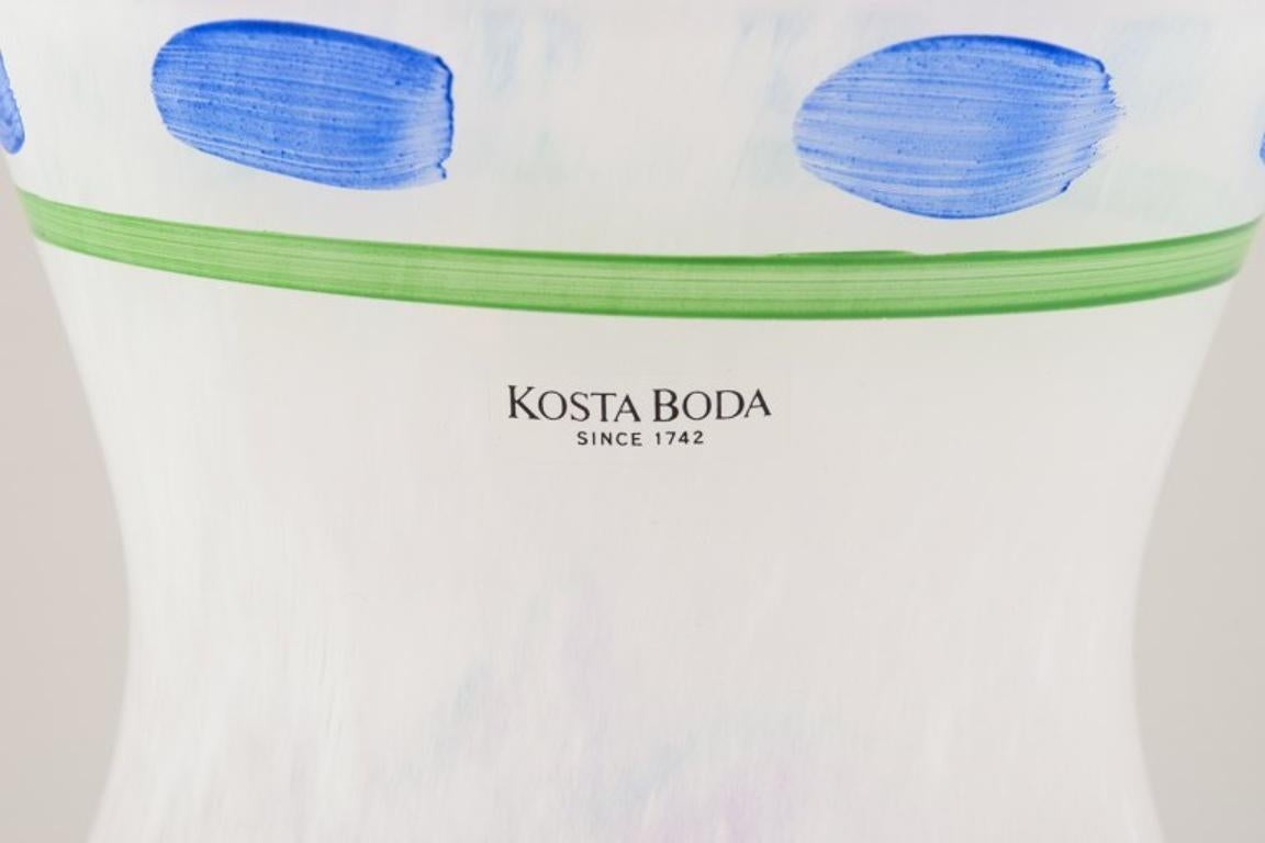 Ulrica Hydman Vallien (1938-2018) für Kosta Boda. Vase „Tulip“ aus Kunstglas (20. Jahrhundert) im Angebot