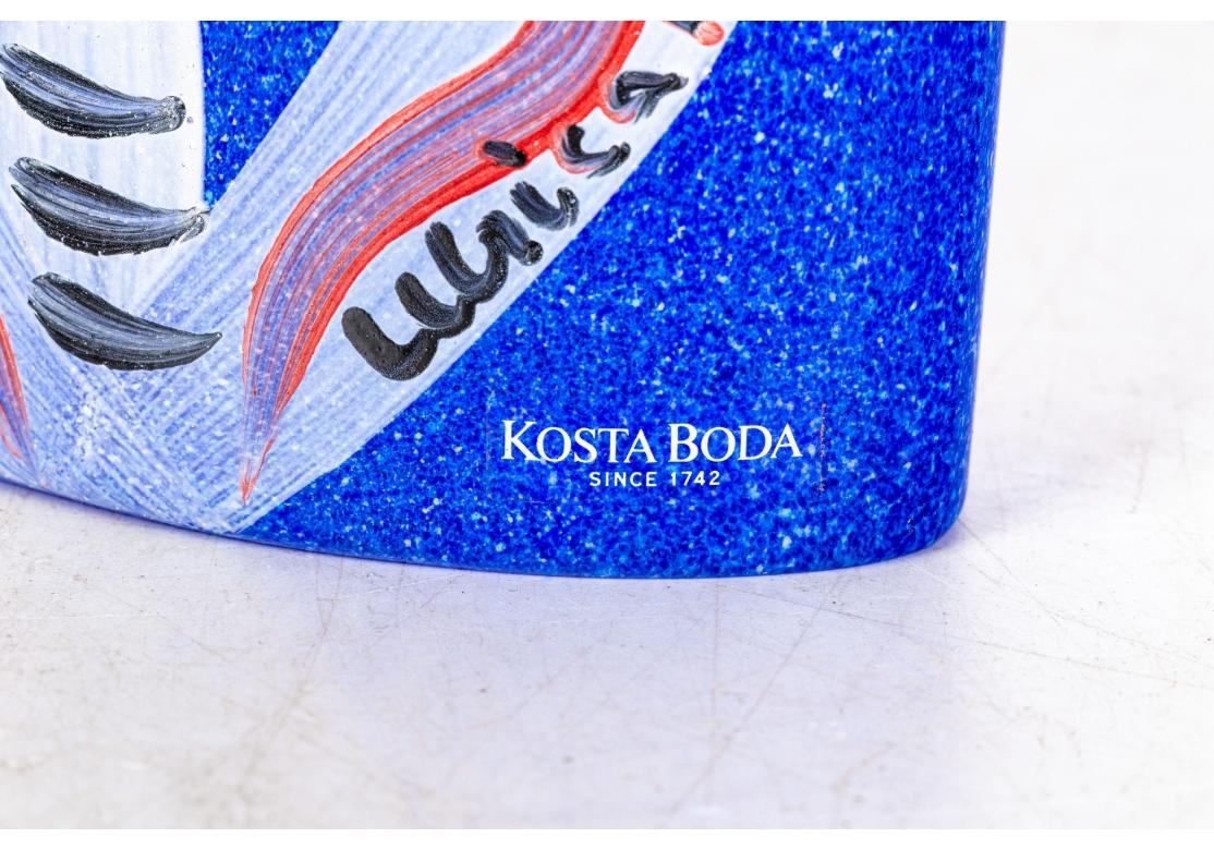 XX secolo Ulrica Hydman-Vallien per Kosta Boda Vaso ellittico dipinto a mano in vendita