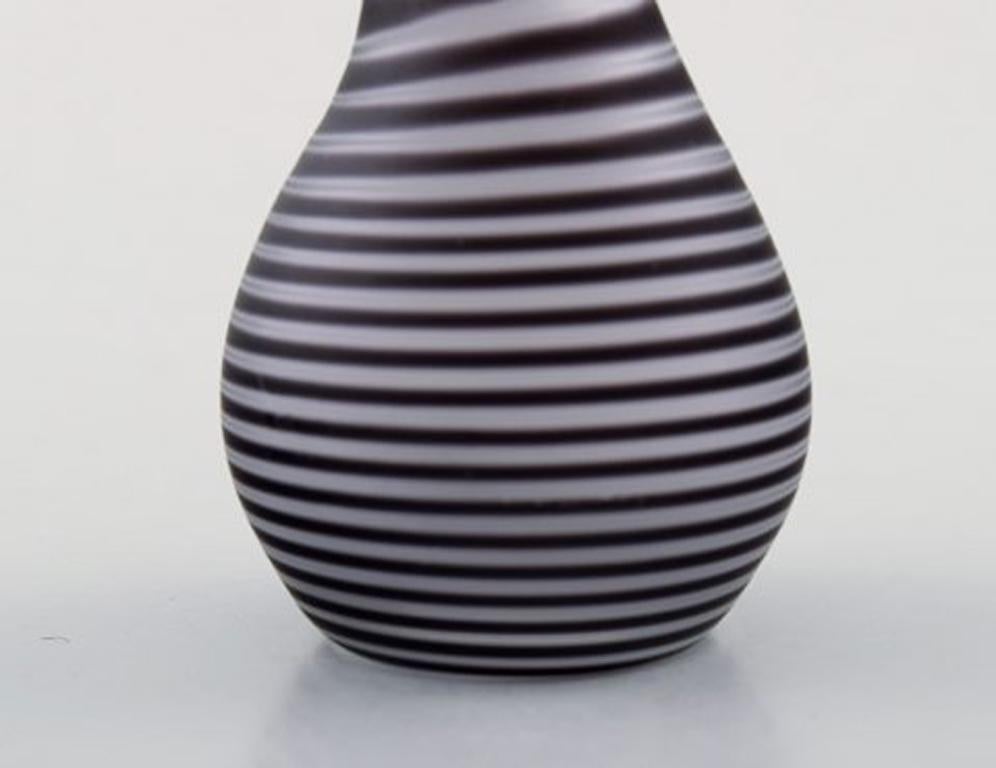 Ulrica Hydman Vallien for Kosta Boda, Sweden, Vase in Art Glass, 1980s In Excellent Condition In Copenhagen, DK