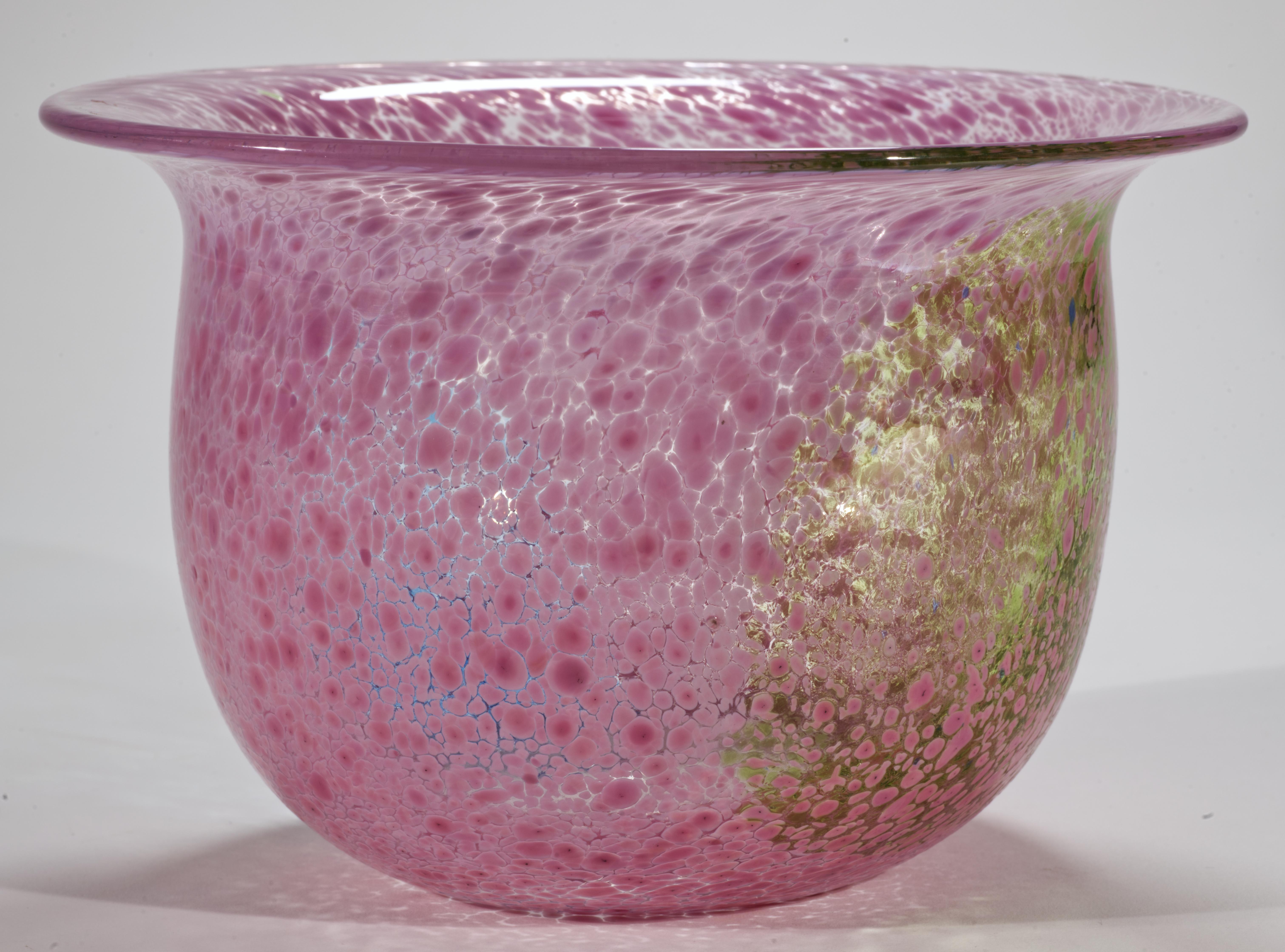Ulrica Vallien for Kosta Boda Artist Collection Flared Rim Glass Vase In Good Condition For Sale In Clifton Springs, NY