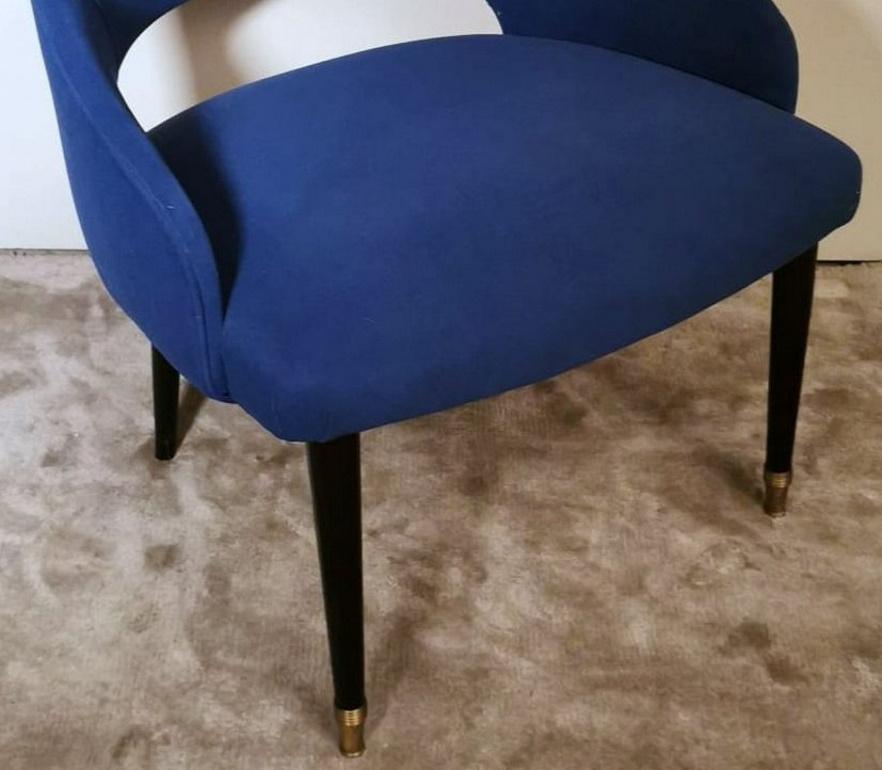 Paire de fauteuils italiens vintage Alcantara bleu de style Ulrich Guglielmo en vente 6