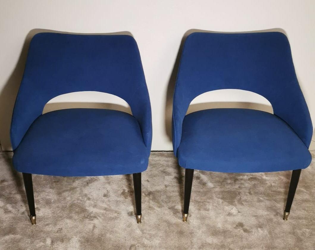 Hand-Crafted Ulrich Guglielmo Style Pair of Vintage Italian Blue Alcantara Armchairs For Sale