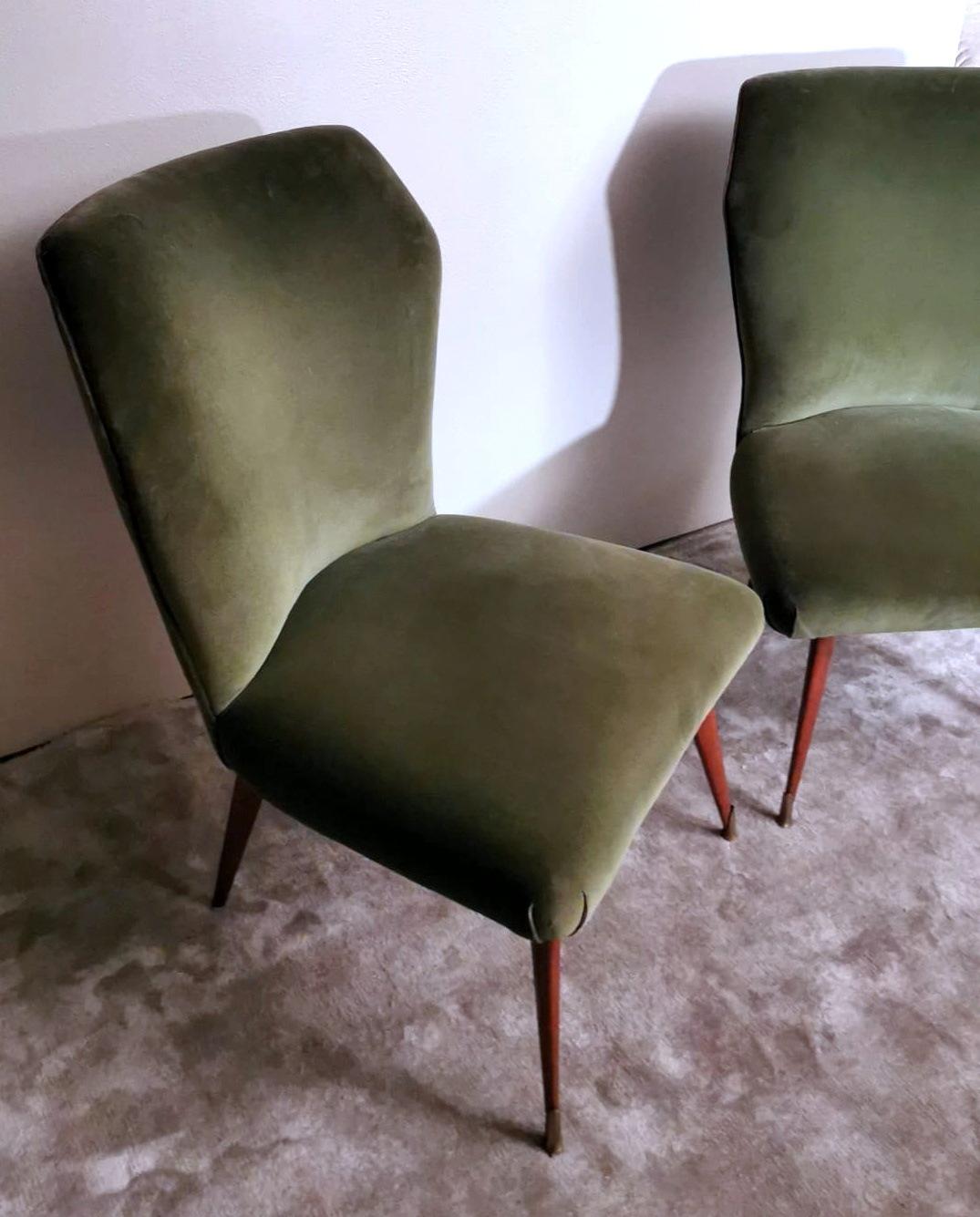 Ulrich Guglielmo Style Pair Of Vintage Italian Cotton Velvet Armchairs In Good Condition For Sale In Prato, Tuscany