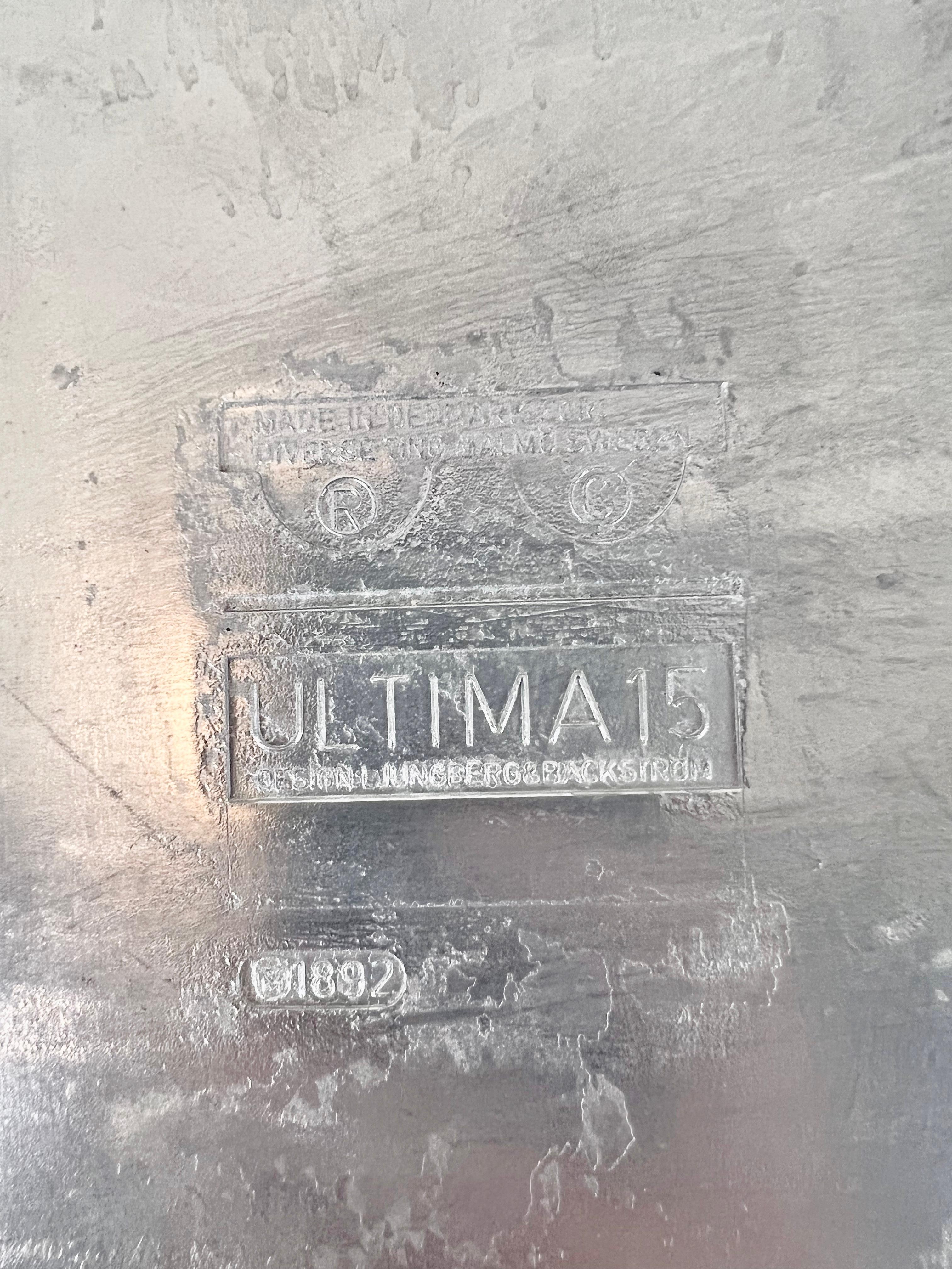 Ultima Ashtray by Holger Bäckström & Bo Ljungberg for Pascha Ab Lund In Good Condition In bruxelles, BE