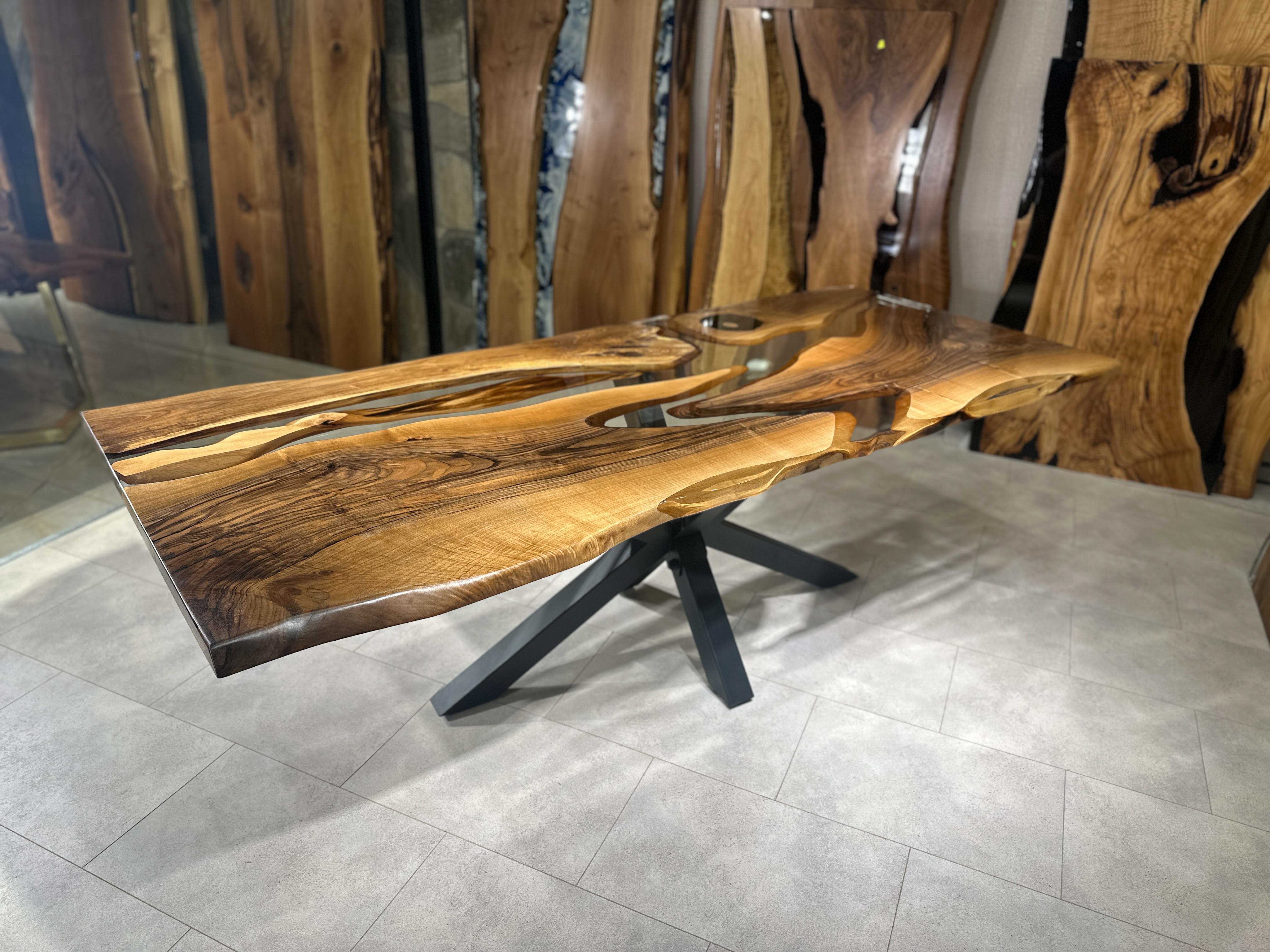 Turkish Ultra Clear Epoxy Resin River Dining Table For Sale