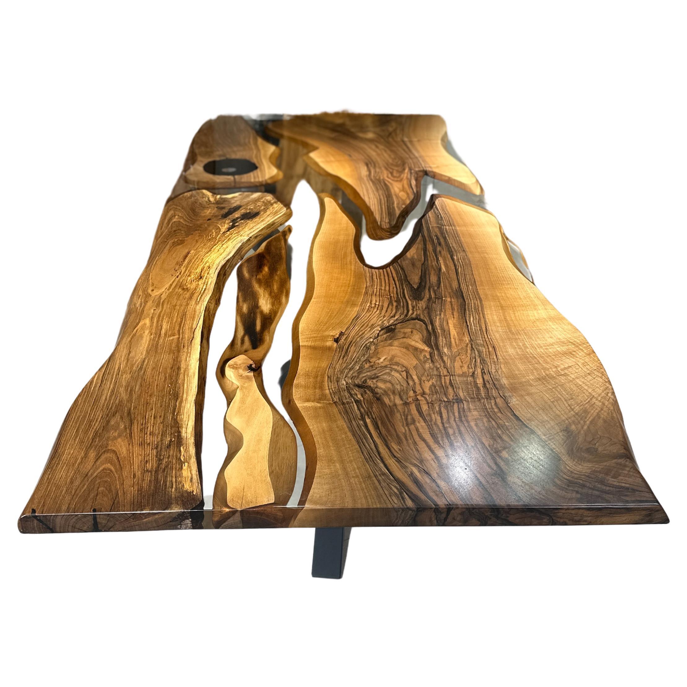 Ultra Clear Epoxy Resin River Dining Table For Sale at 1stDibs