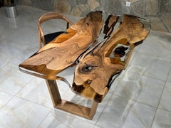 Ultra Clear Resin Live Edge Walnut Wood Epoxy Dining Table